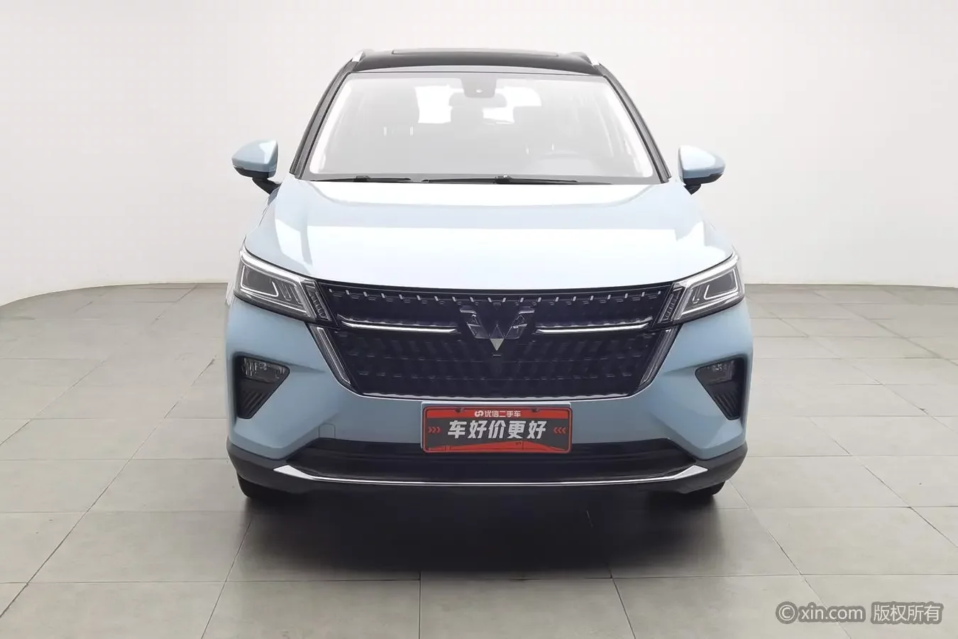 Wuling Asta