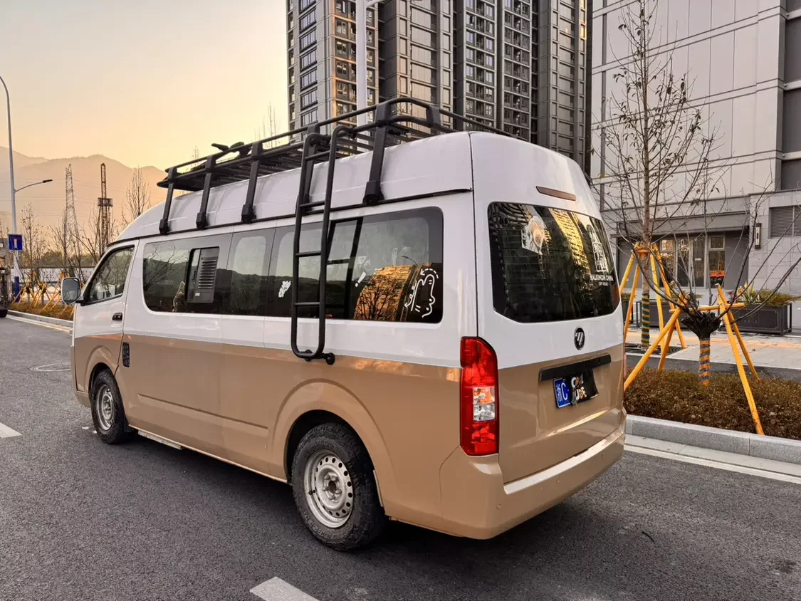 Foton Landscape G7
