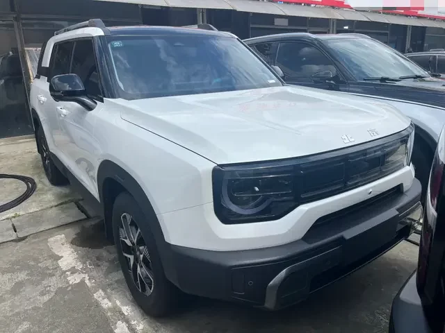 BAIC Beijing Off-road BJ30  из Китая