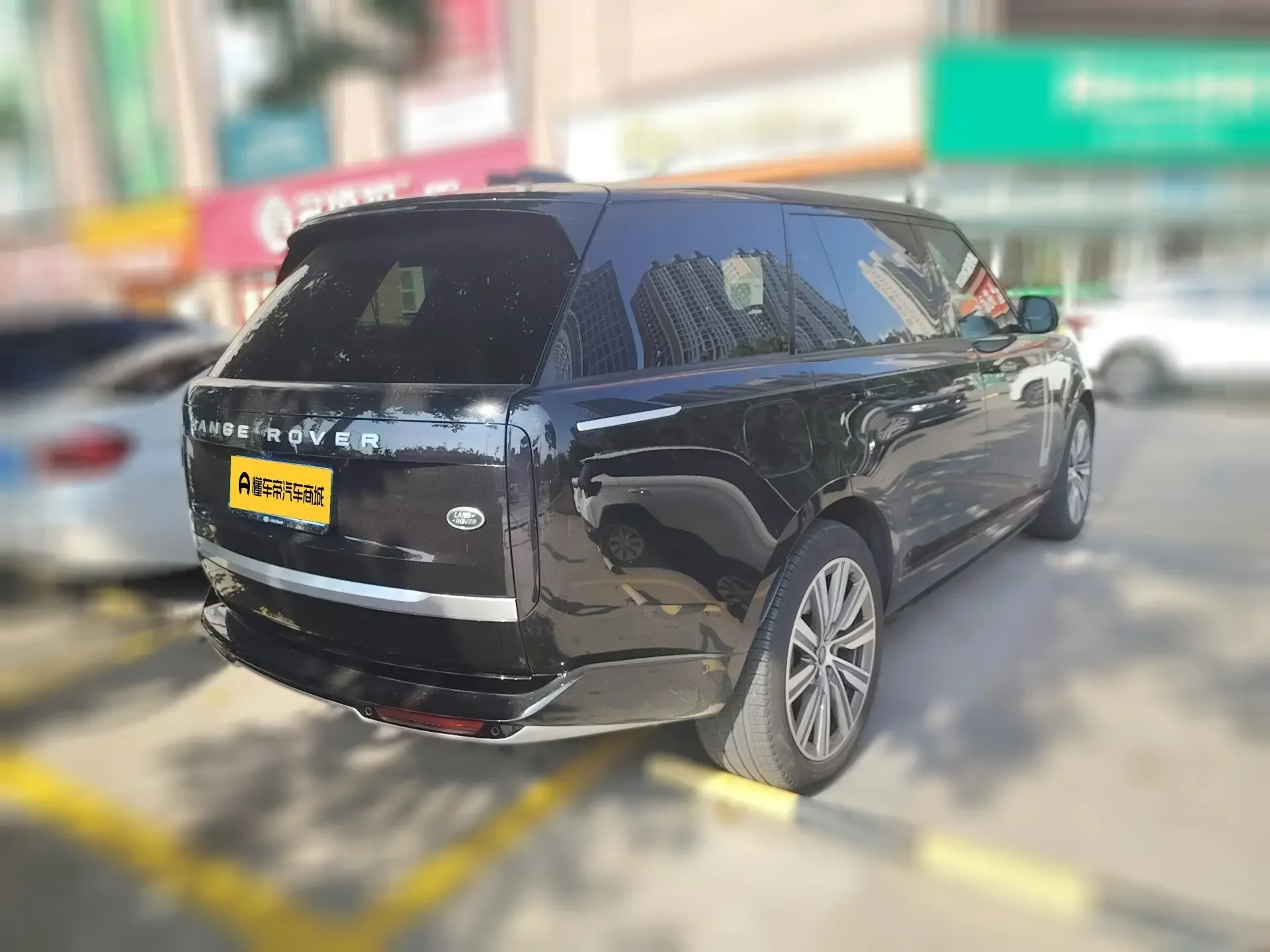 Land Rover range rover
