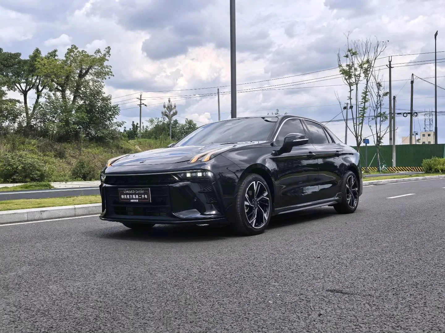 Lynk & Co 03