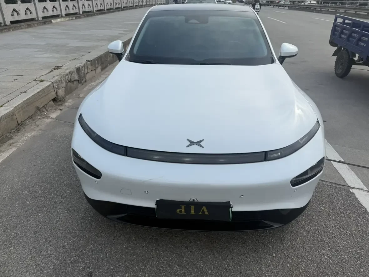 Xpeng P7