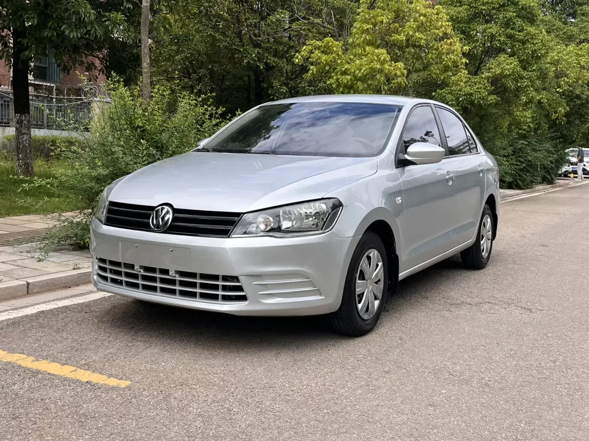 Volkswagen Jetta  из Китая