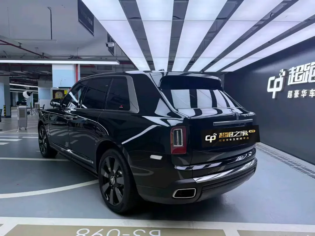 Rolls Royce Cullinan
