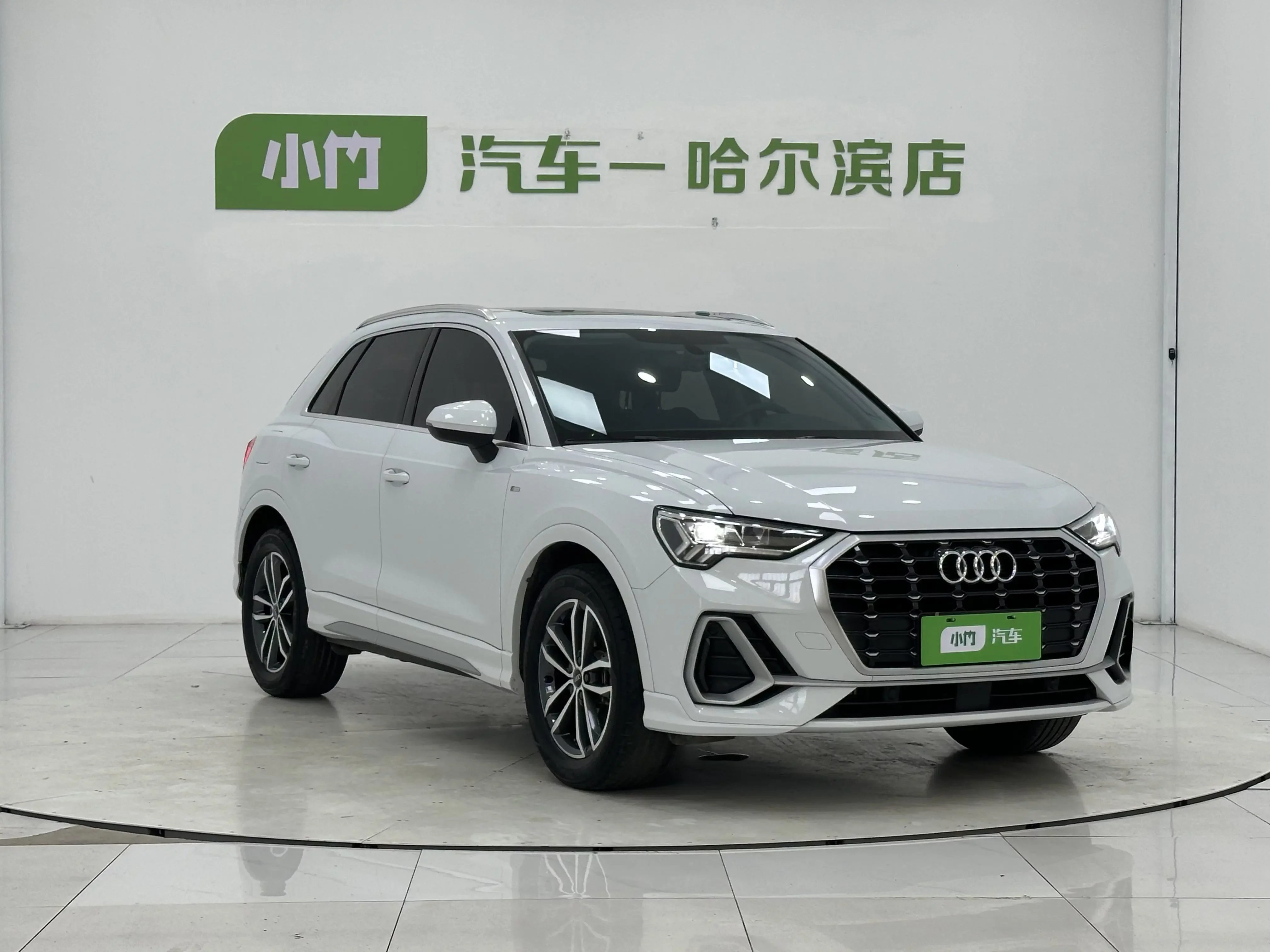 Audi Q3