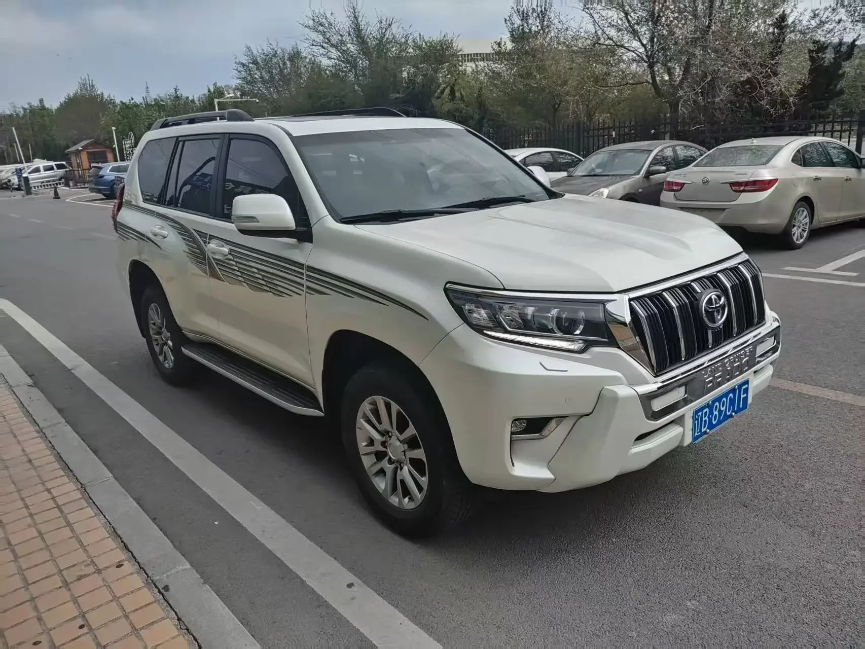 Toyota prado