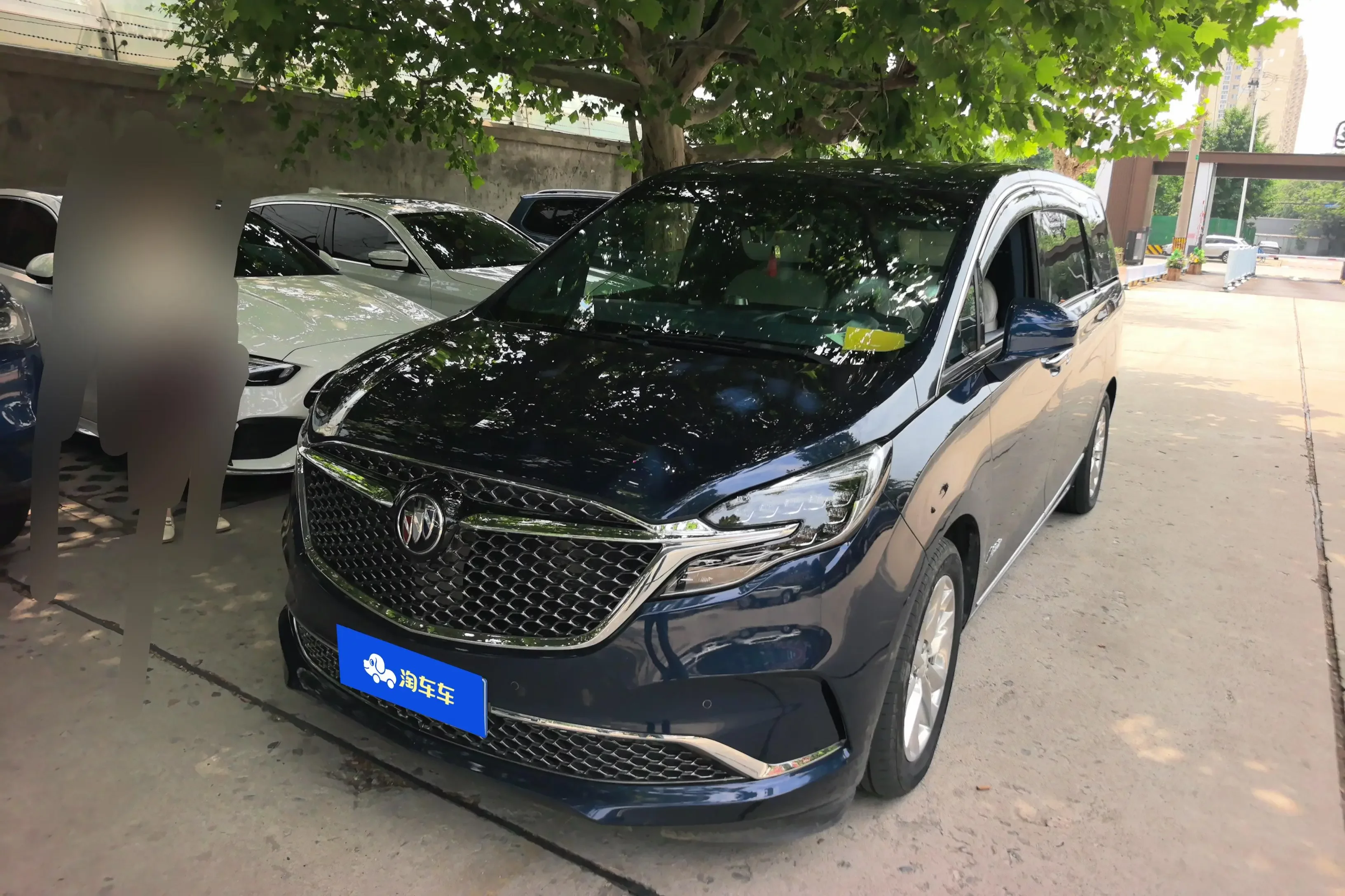 Buick GL8