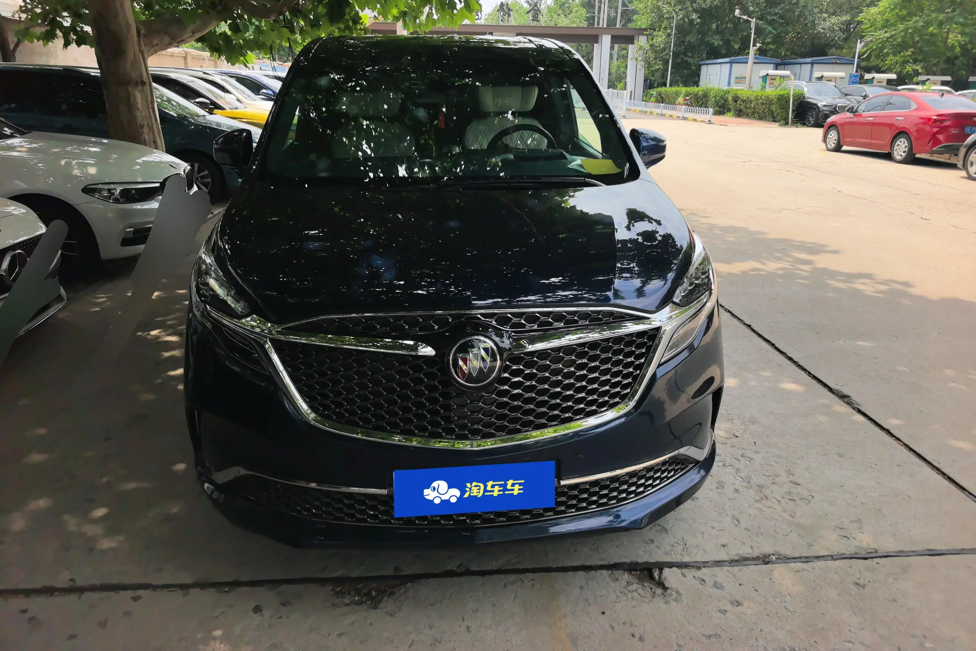 Buick GL8