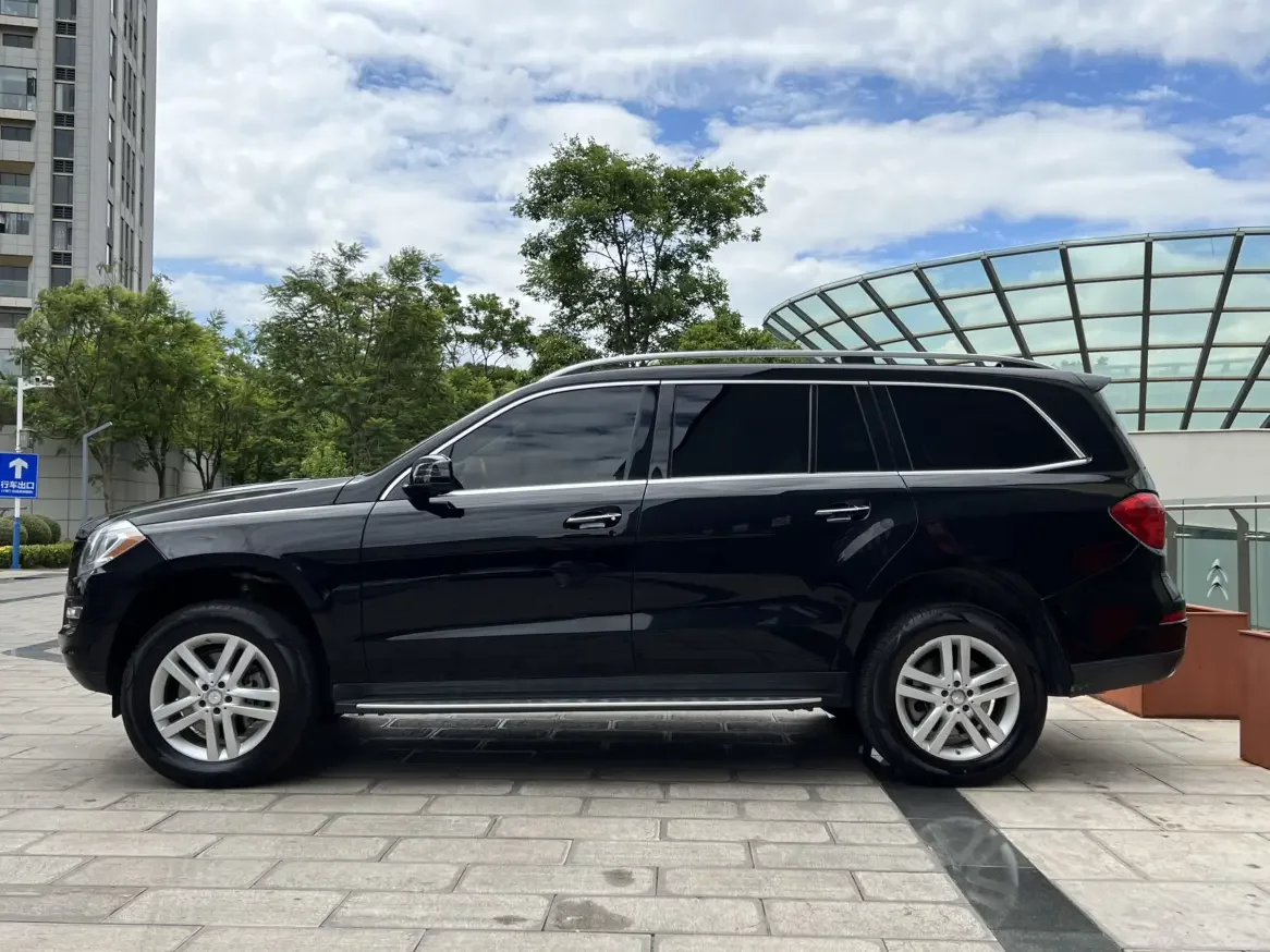 Mercedes-Benz GL Class