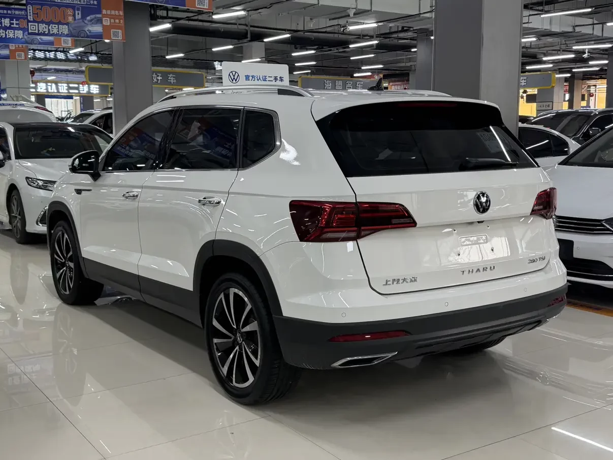 Volkswagen Tharu
