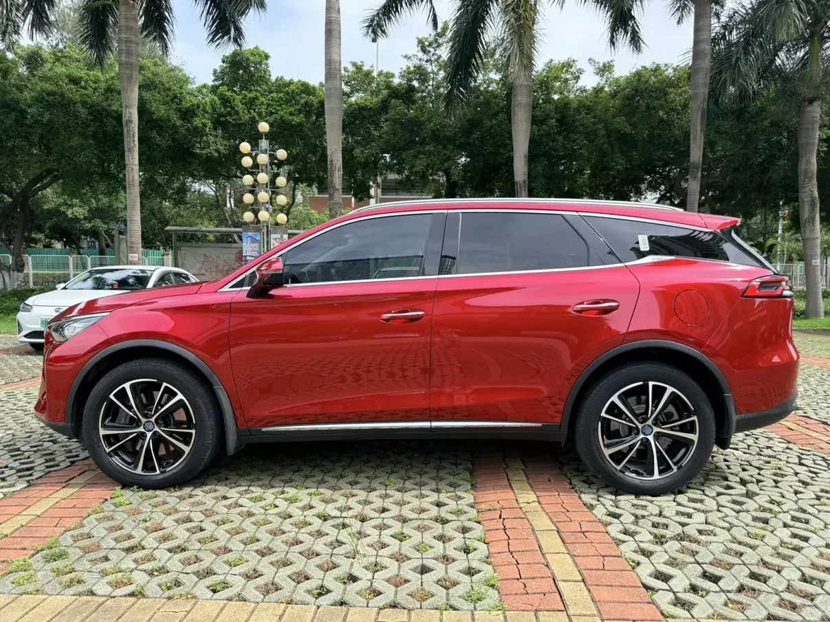 BYD Tang DM