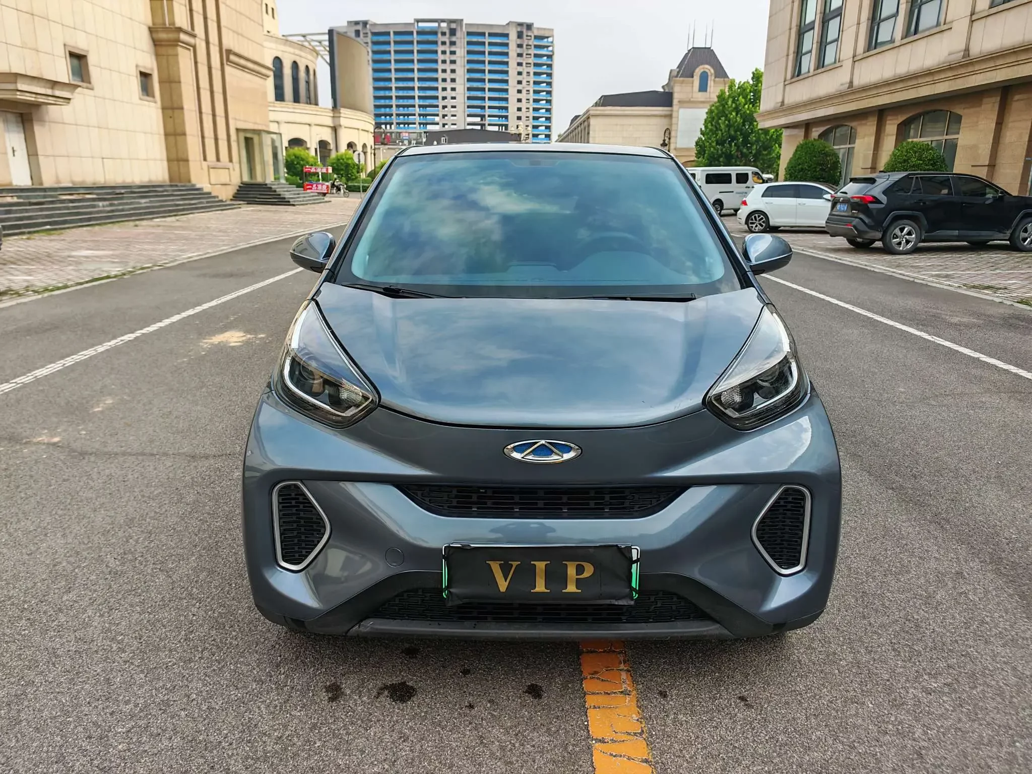 Chery QQ eQ1 (little ant)  из Китая