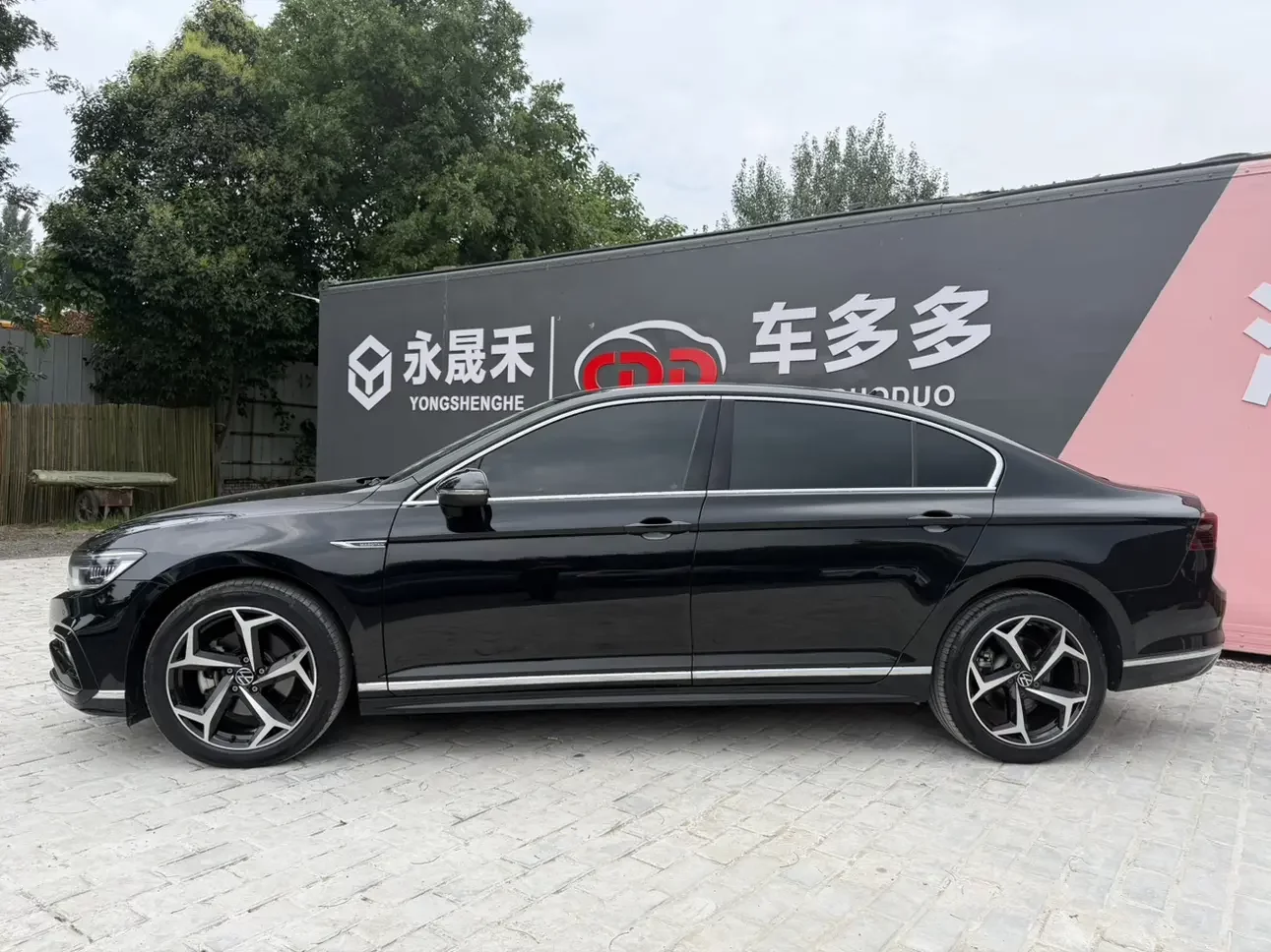 Volkswagen Magotan