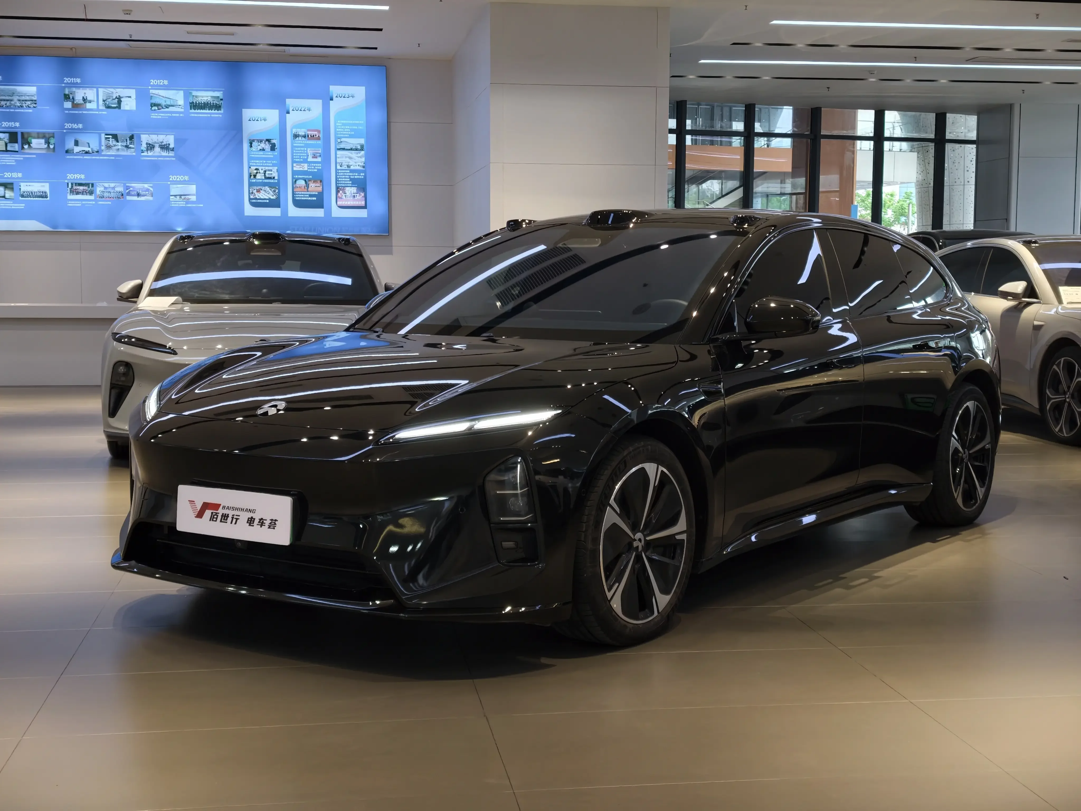 NIO ET5T  из Китая