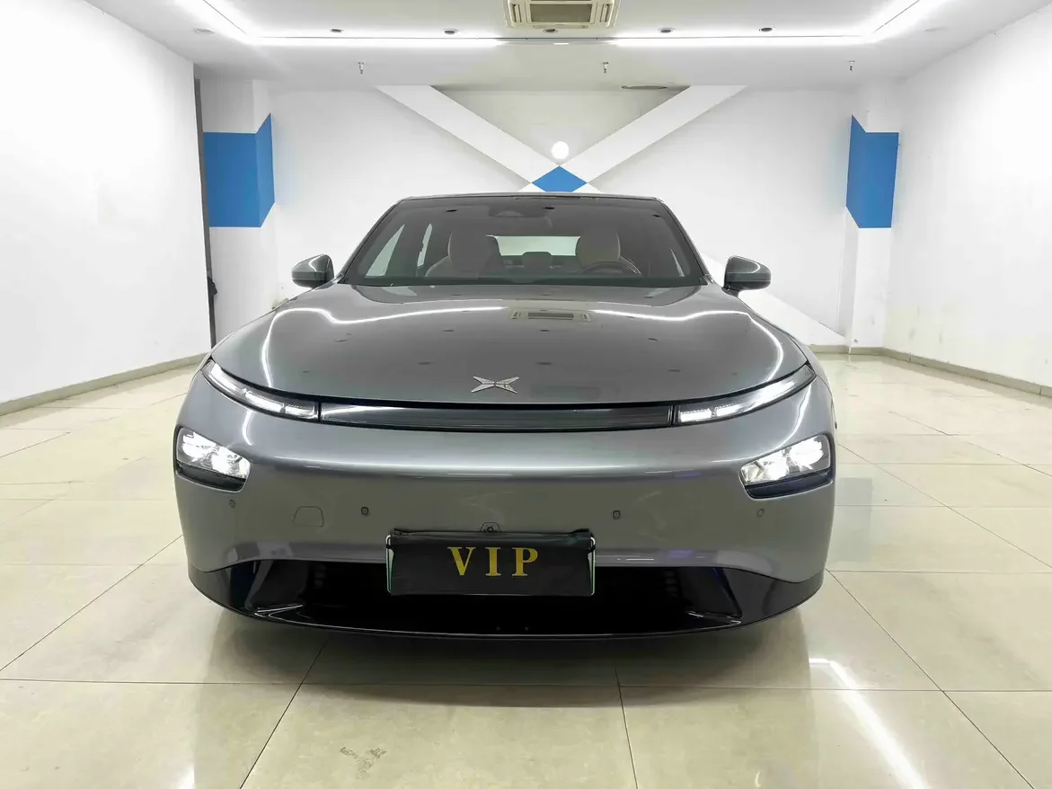 Xpeng P7