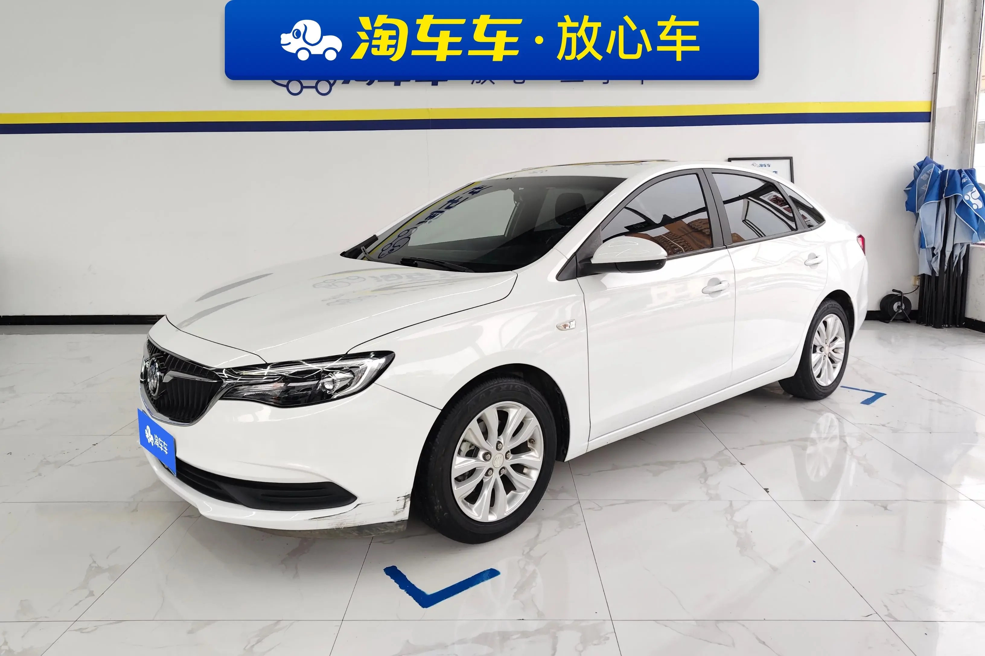 Buick Yinglang