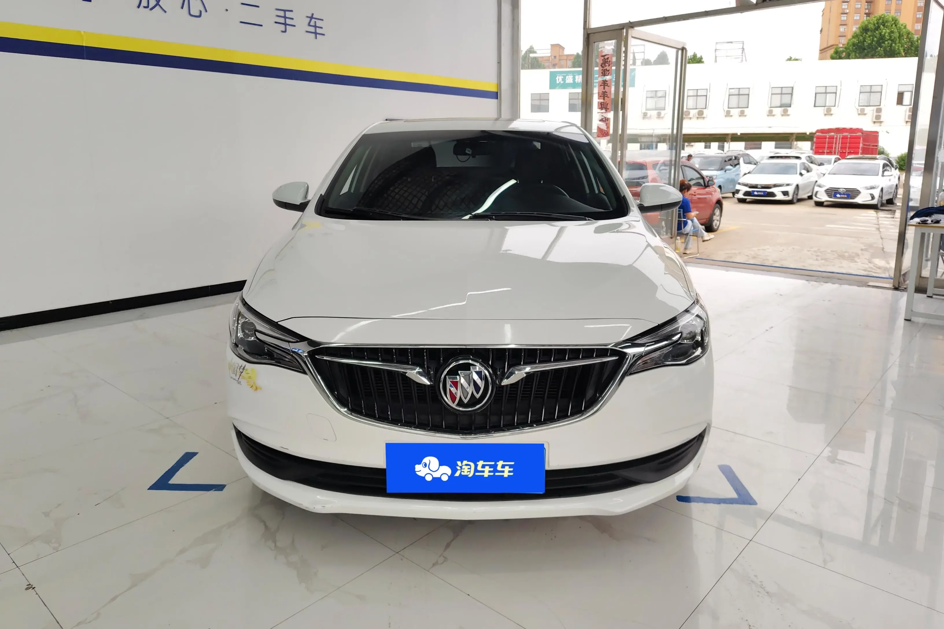 Buick Yinglang