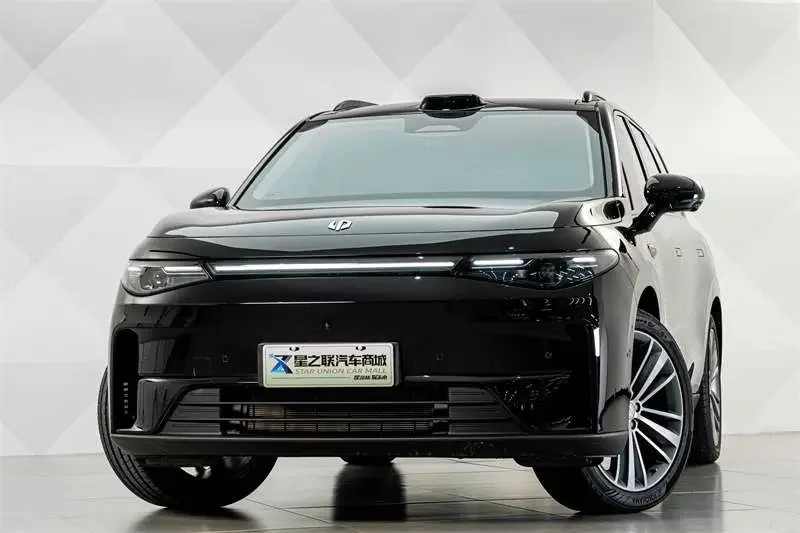 Leapmotor C16