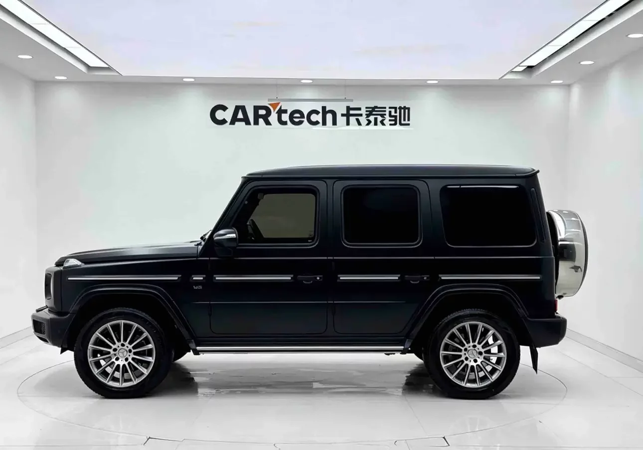 Mercedes-Benz G Class