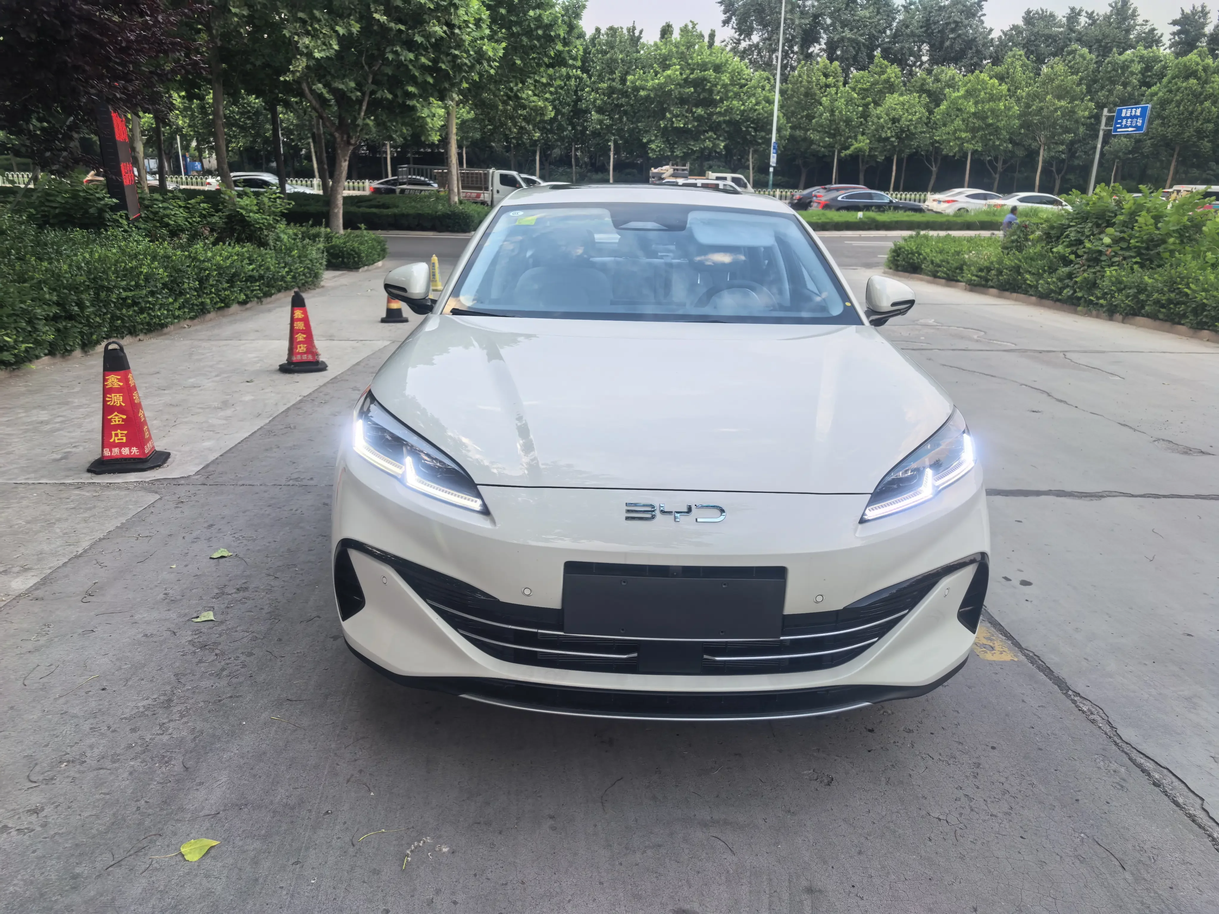 BYD Seal 06DM