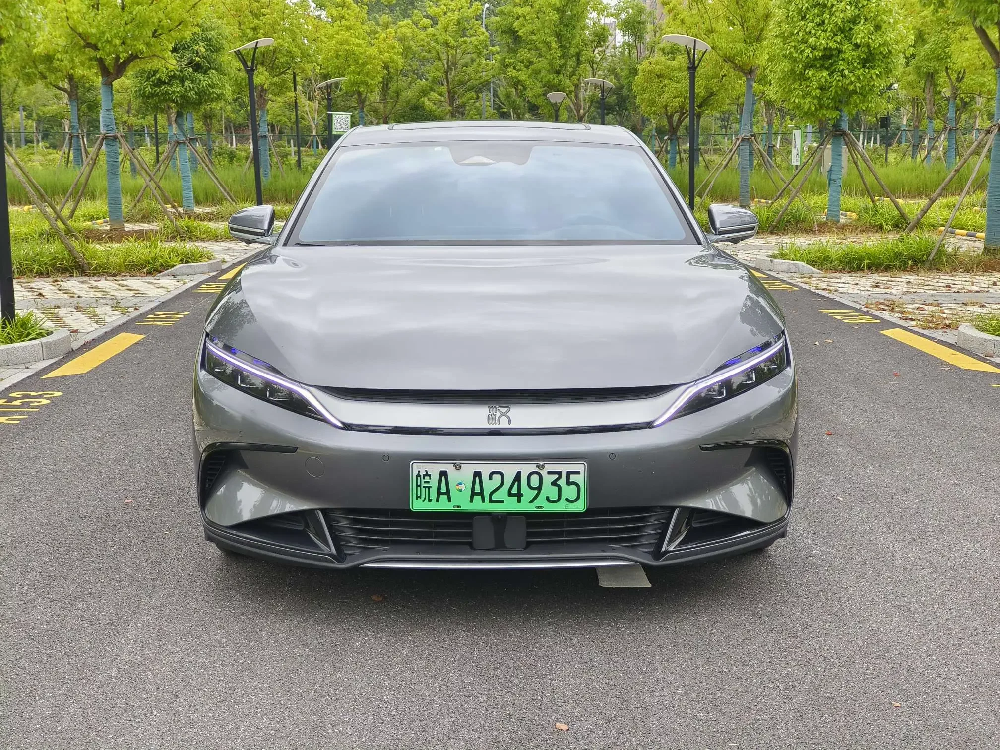 BYD Han EV