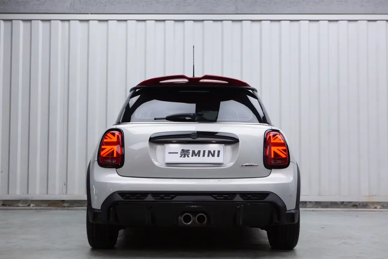 MINI JCW