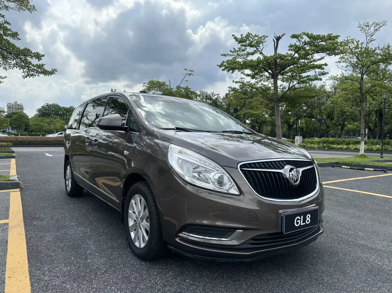 Buick GL8