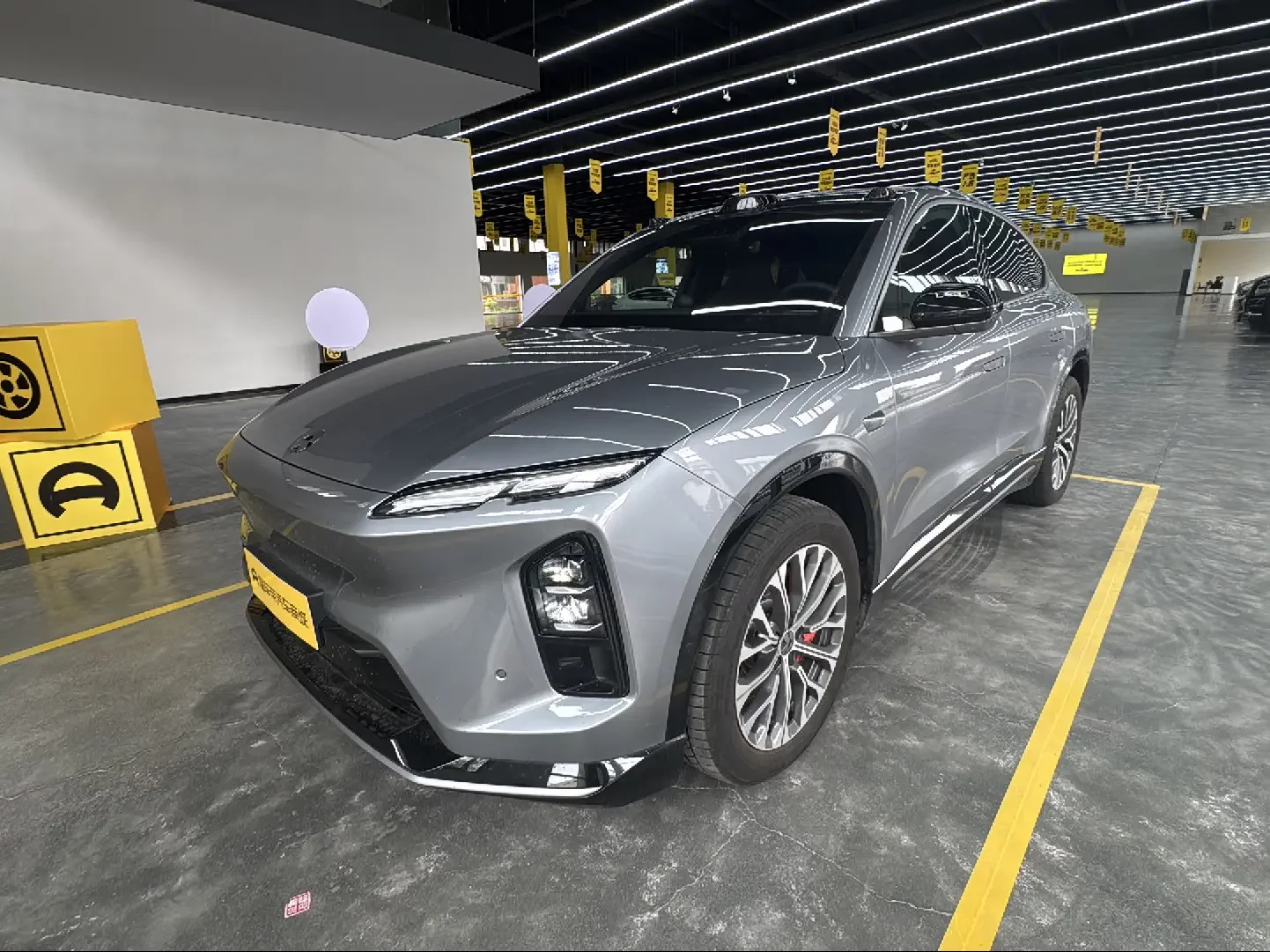 NIO EC6
