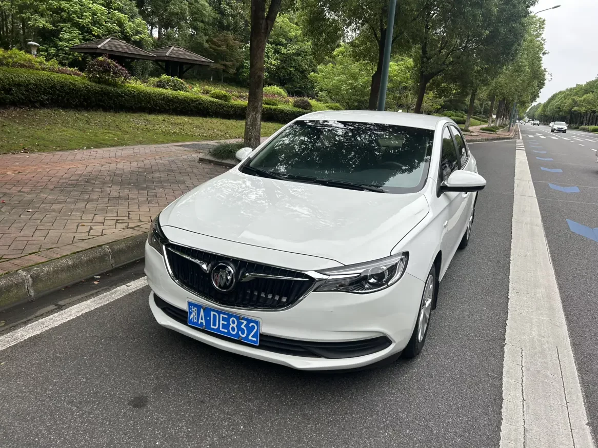 Buick Yinglang
