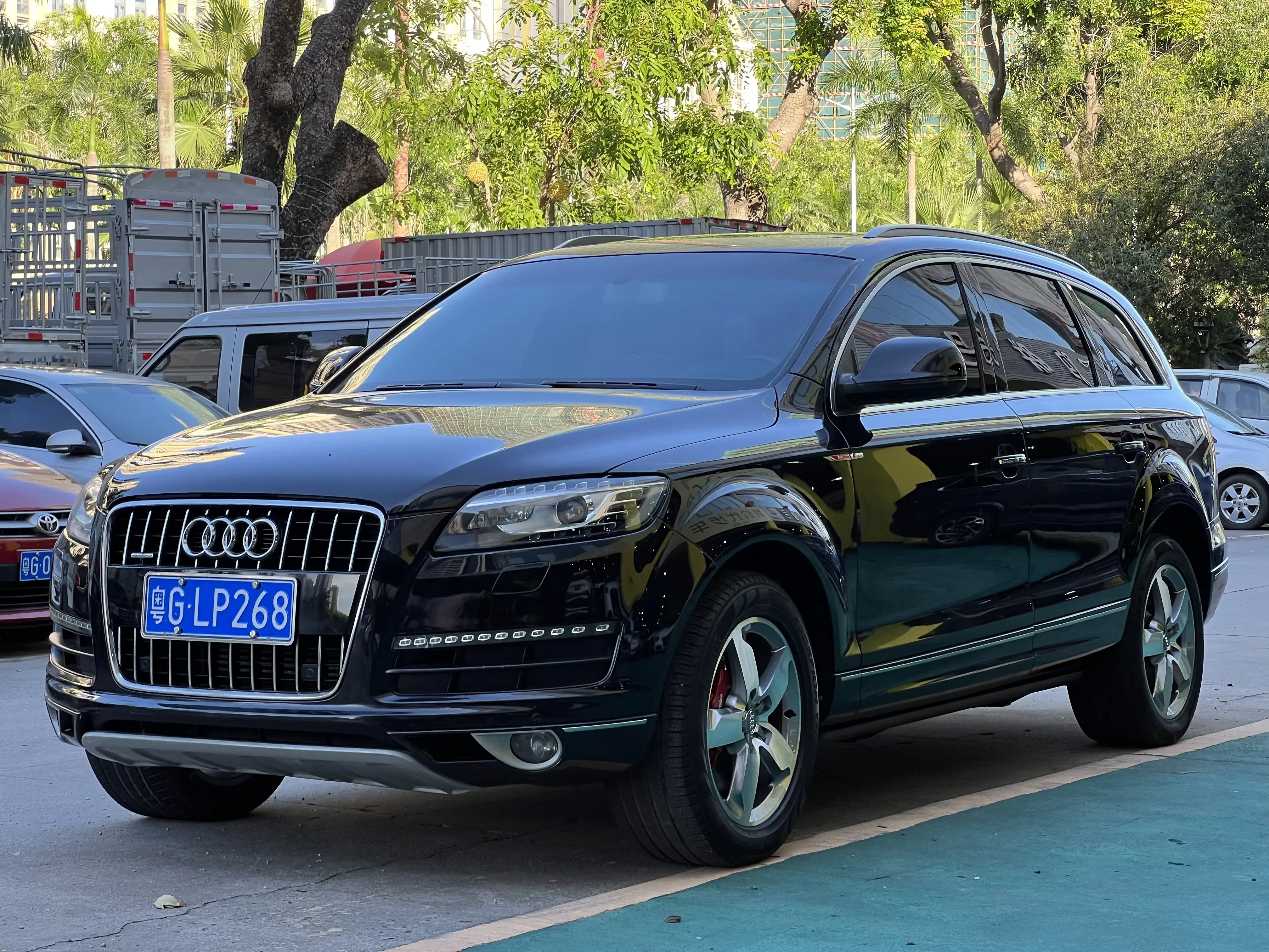 Audi Q7