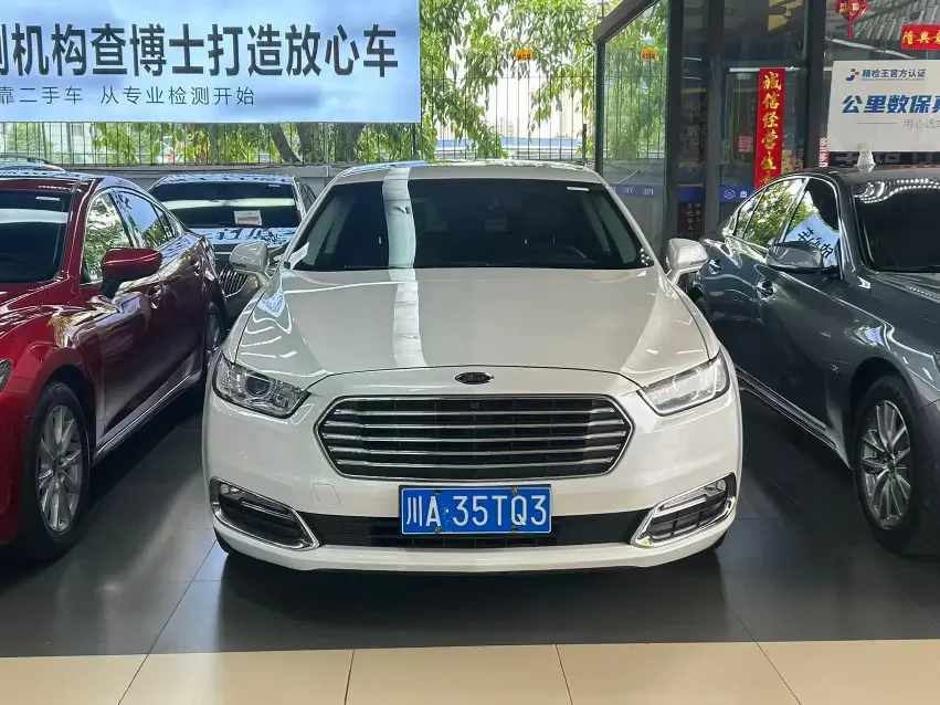 Ford Taurus