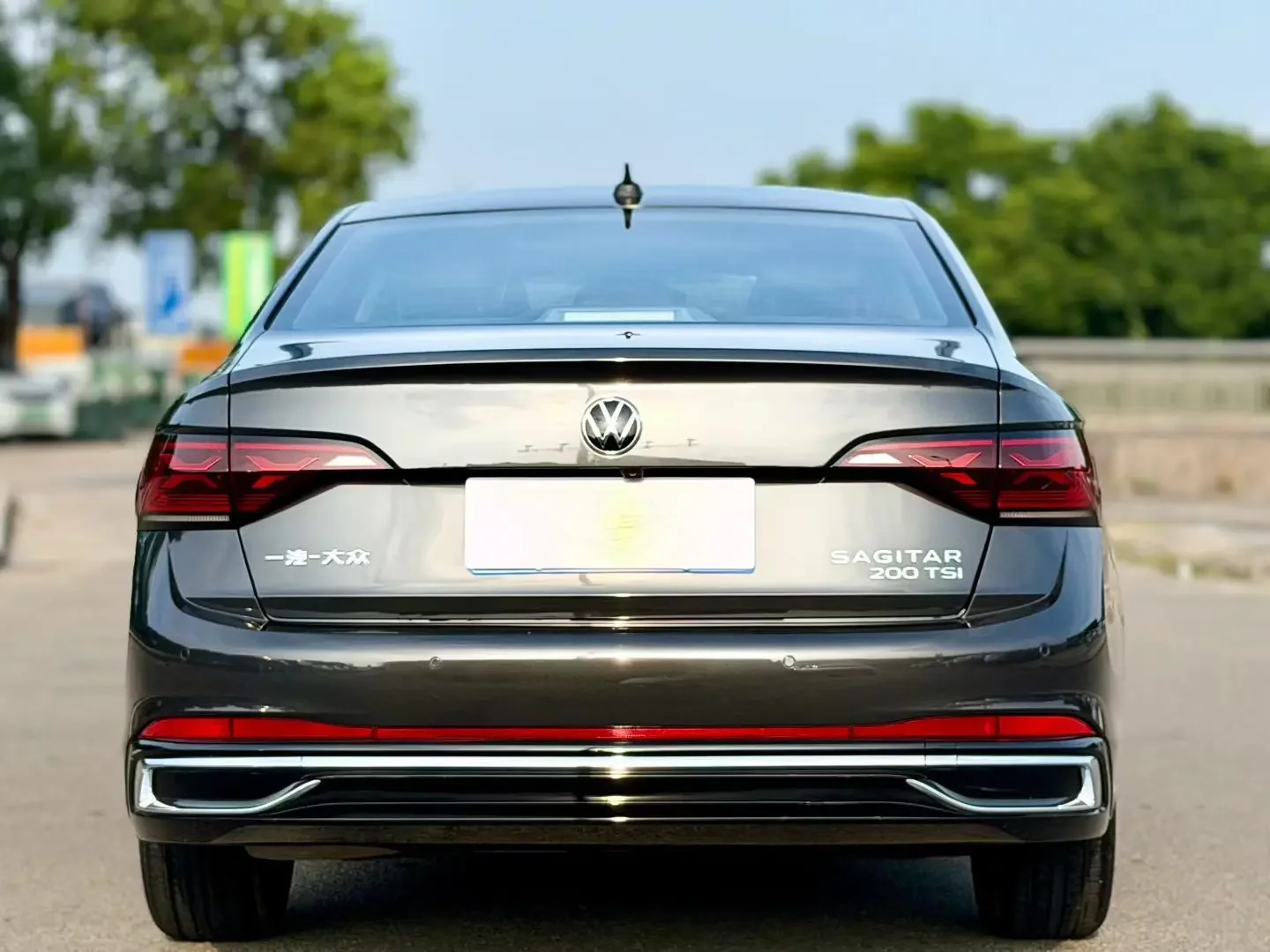 Volkswagen Sagitar