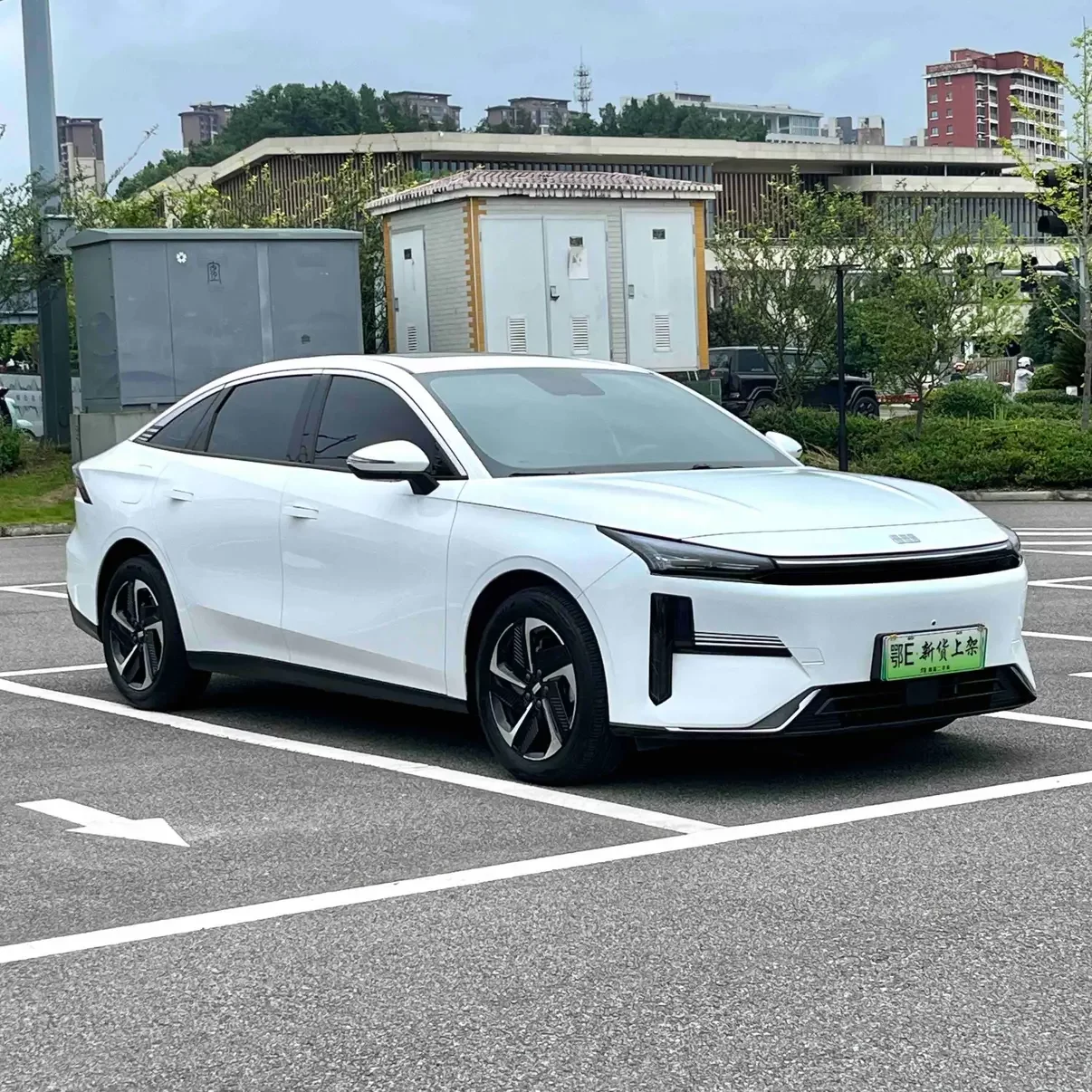 Geely Galaxy L6