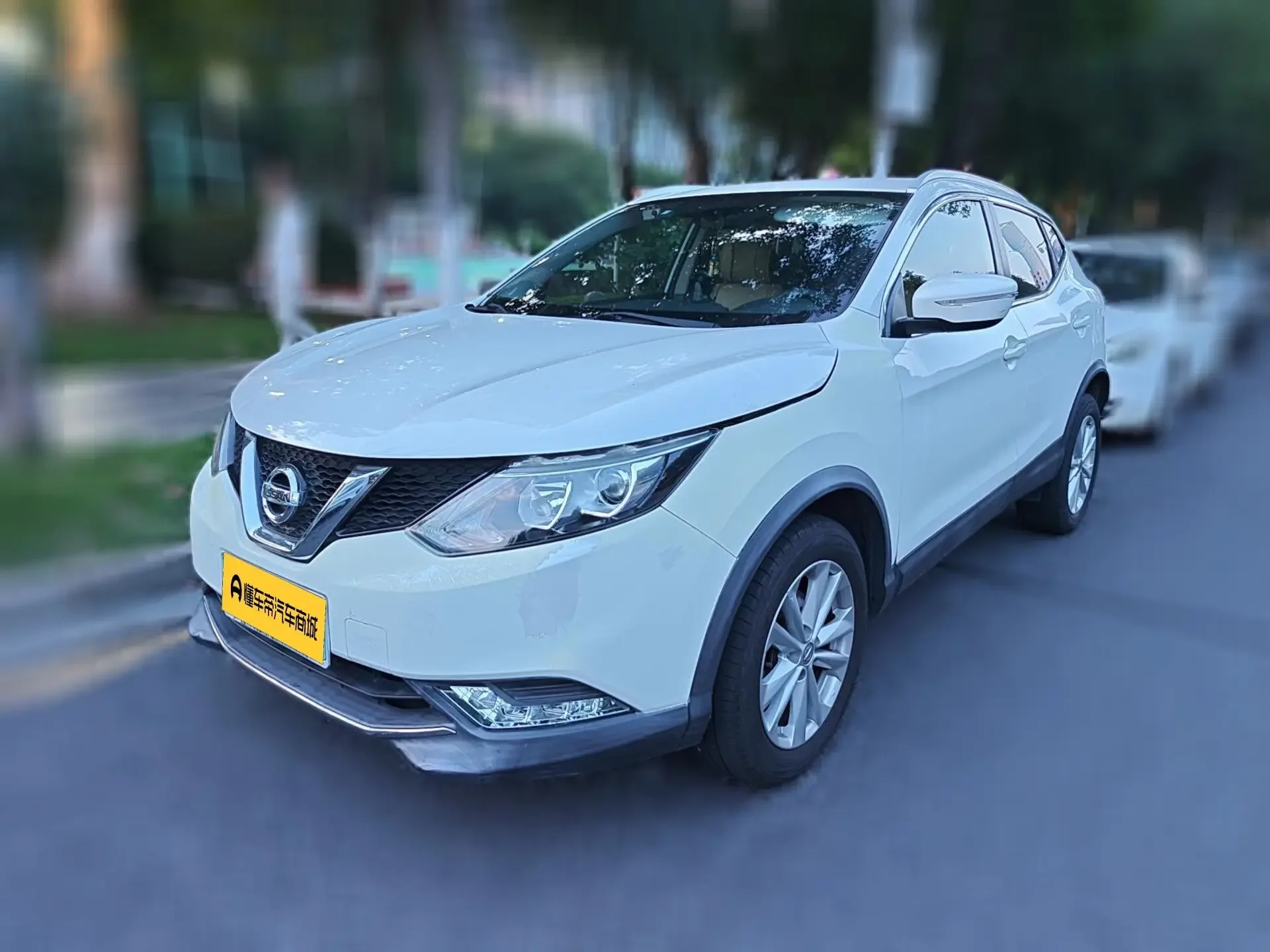 Nissan Qashqai  из Китая