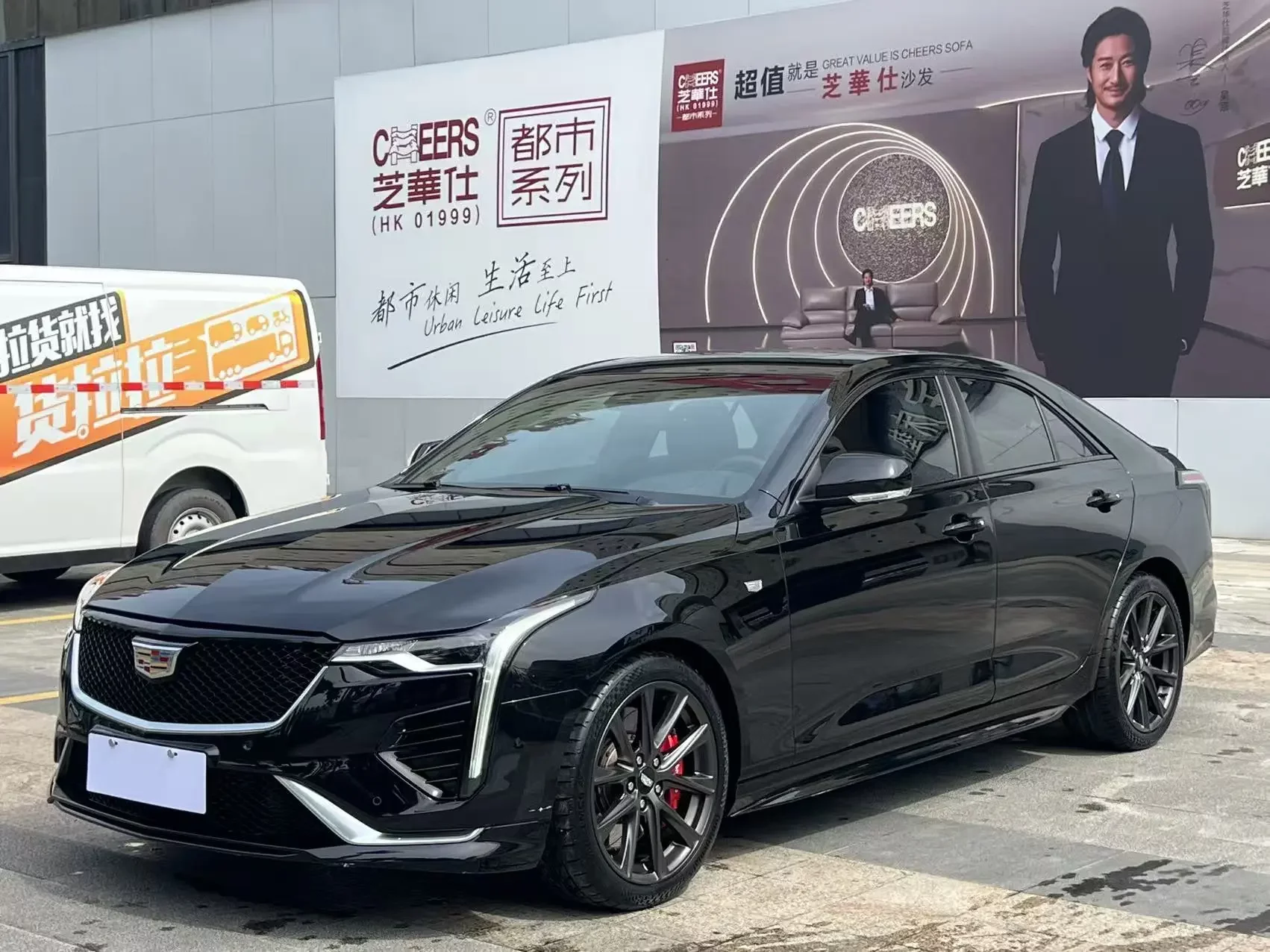 Cadillac CT4  из Китая