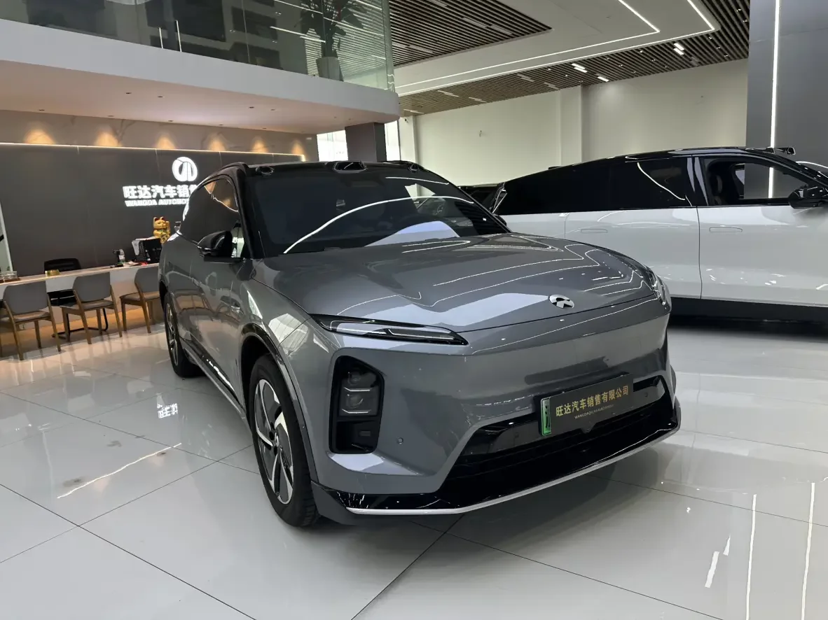 NIO ES6