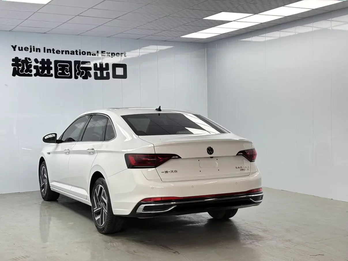Volkswagen Sagitar