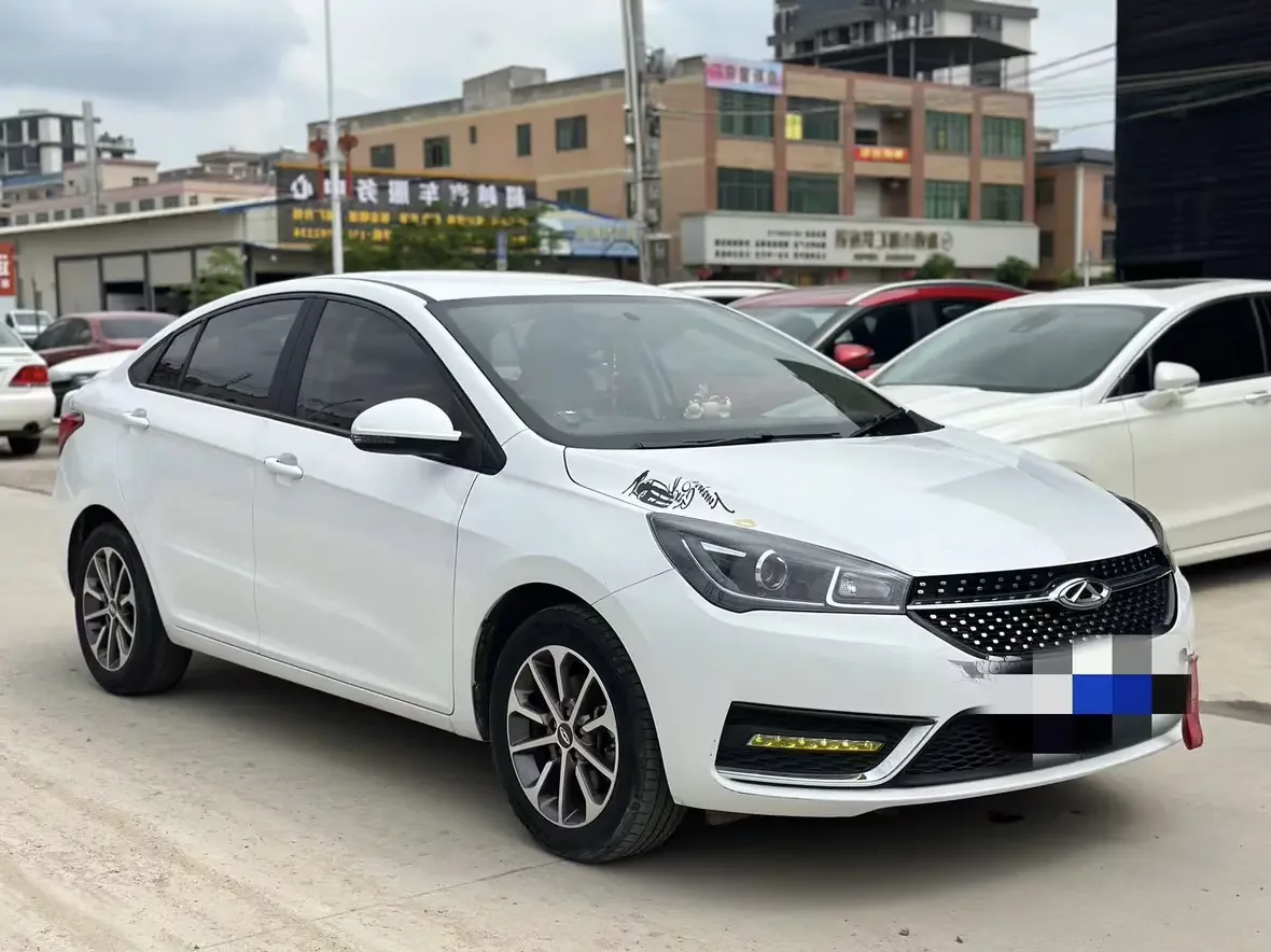 Chery Arrizo 5