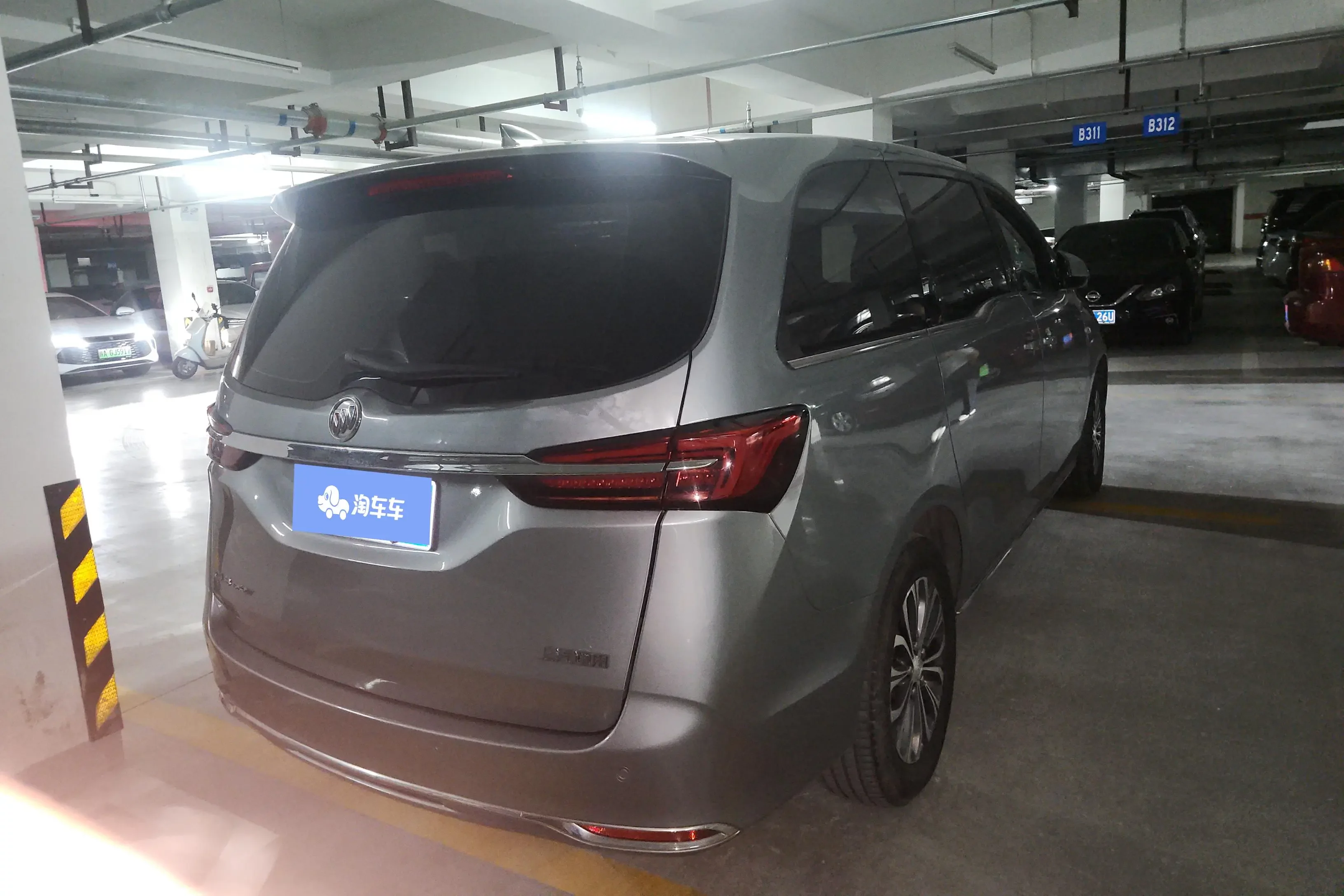 Buick GL8