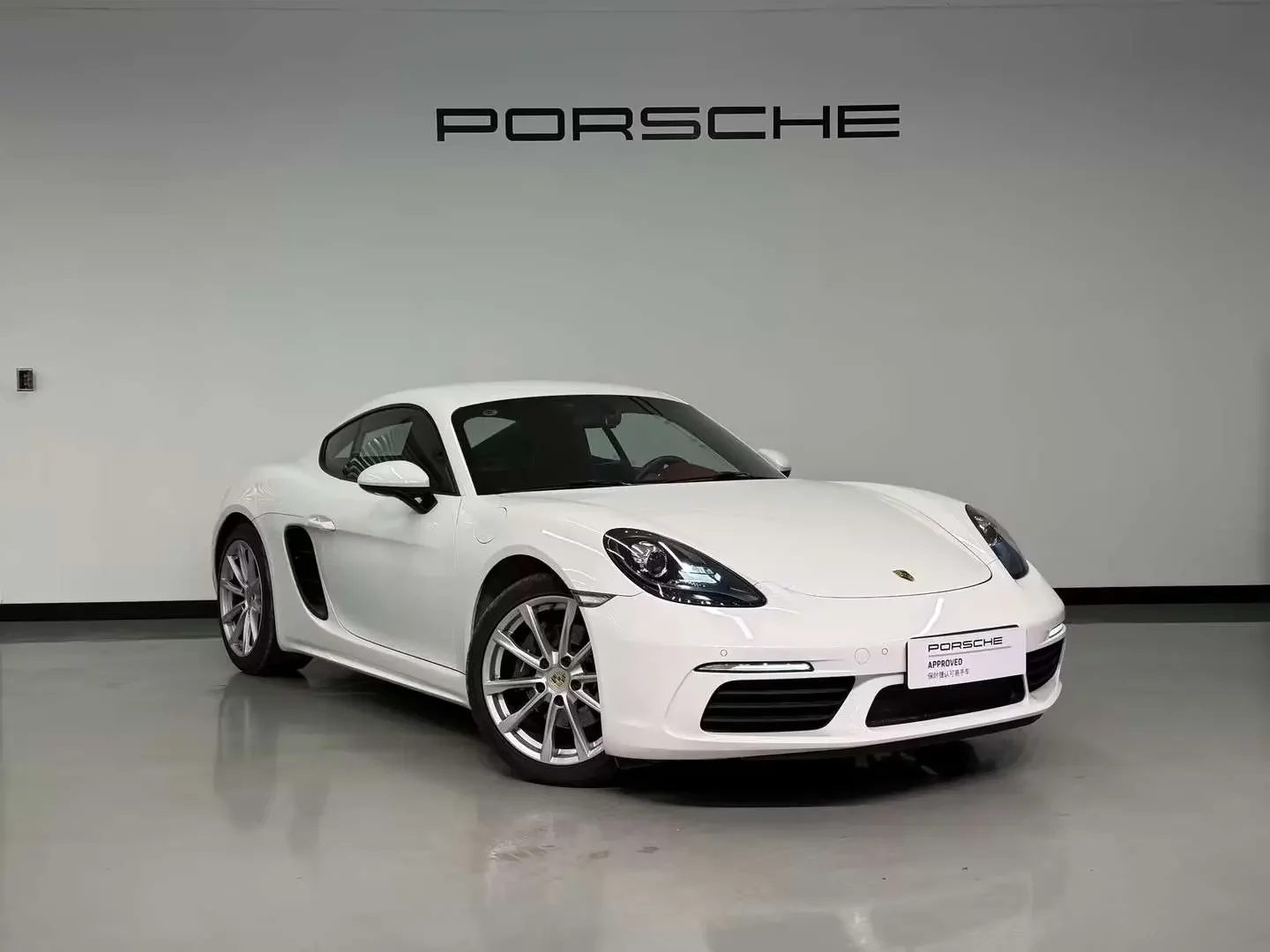 Porsche 718