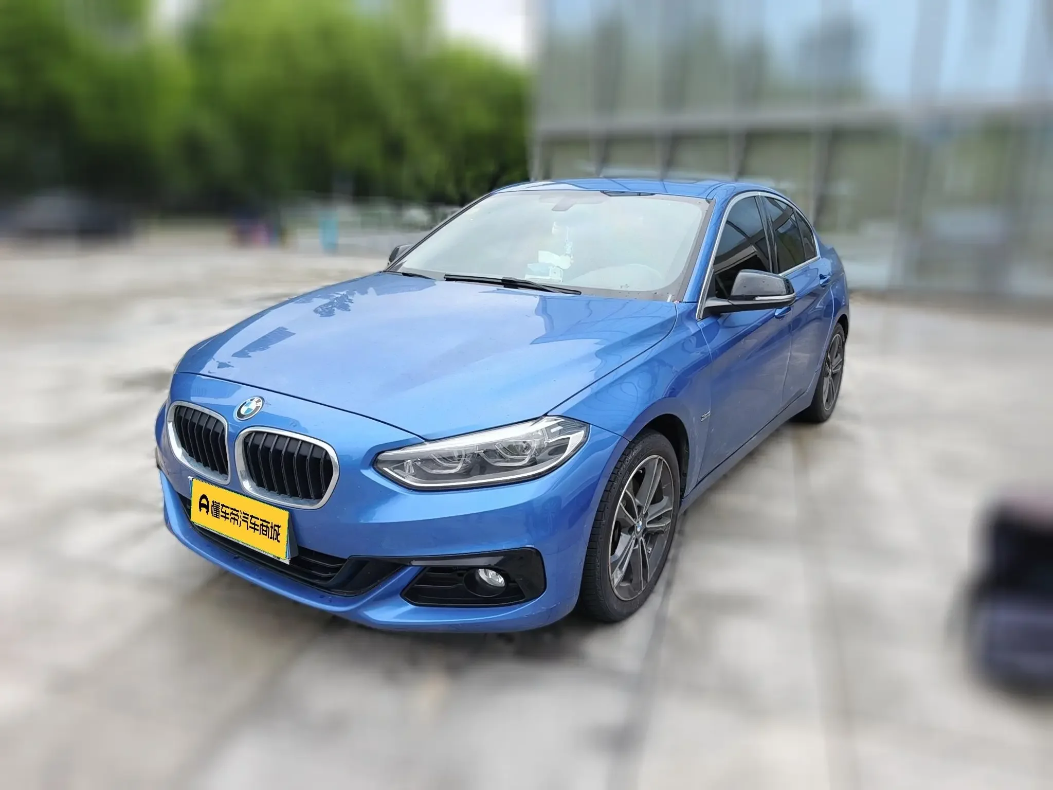 BMW 1 Series  из Китая