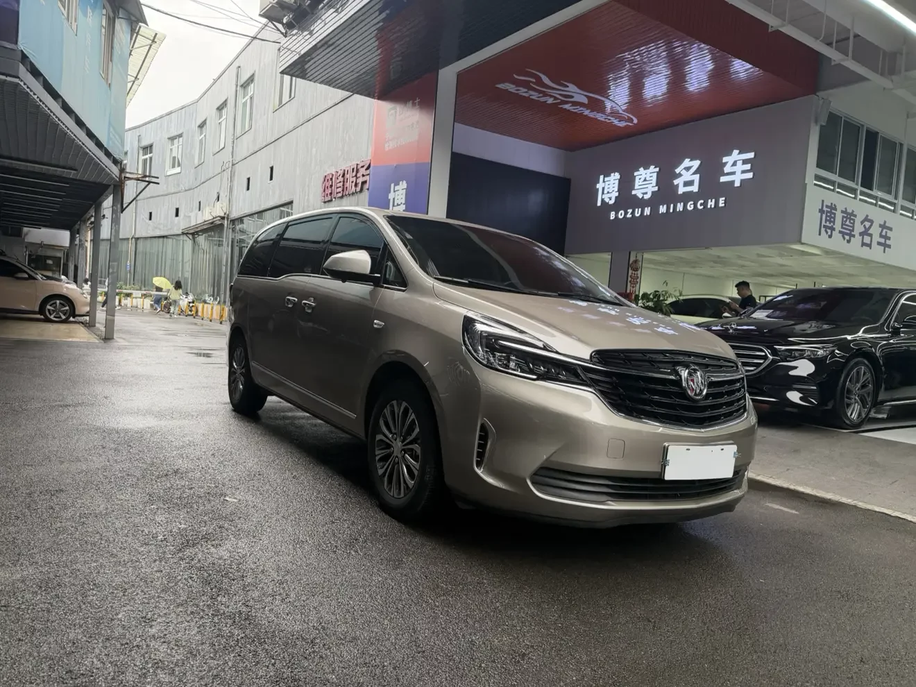 Buick GL8