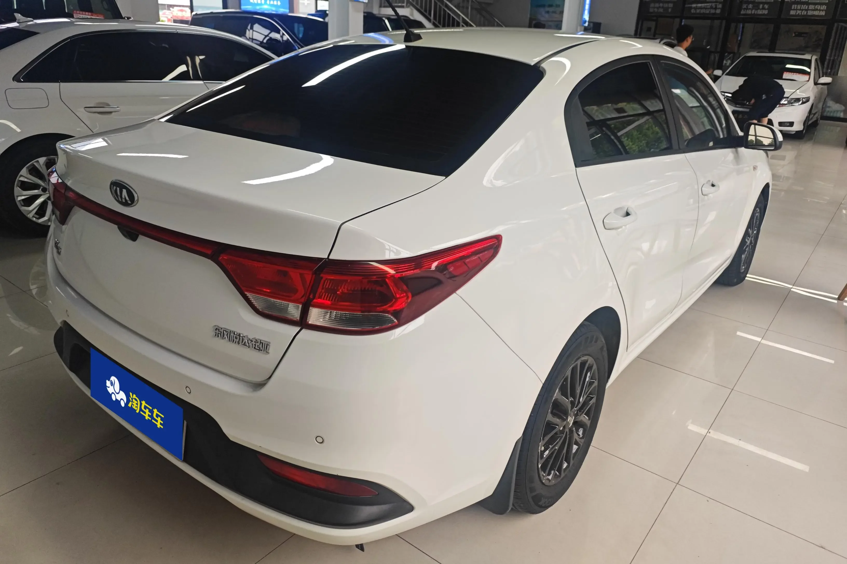 Kia K2