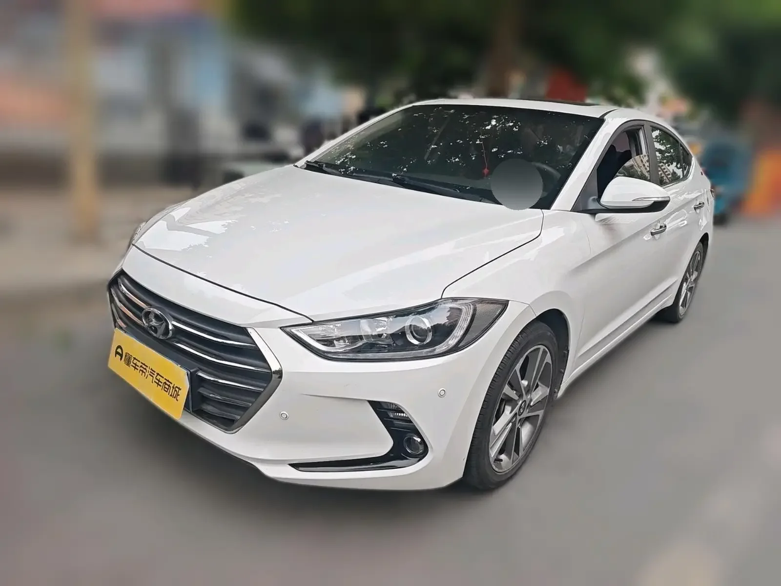 Hyundai lead