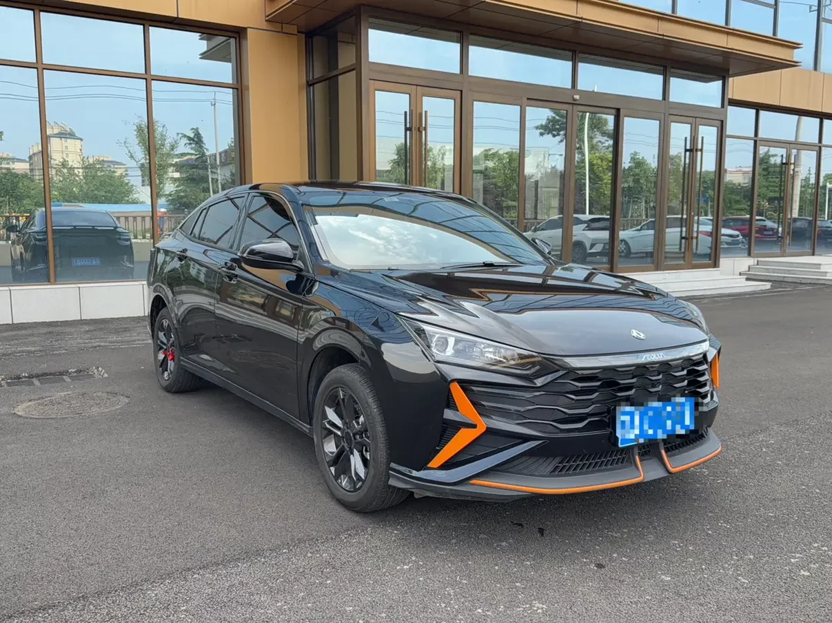 Dongfeng Yixuan