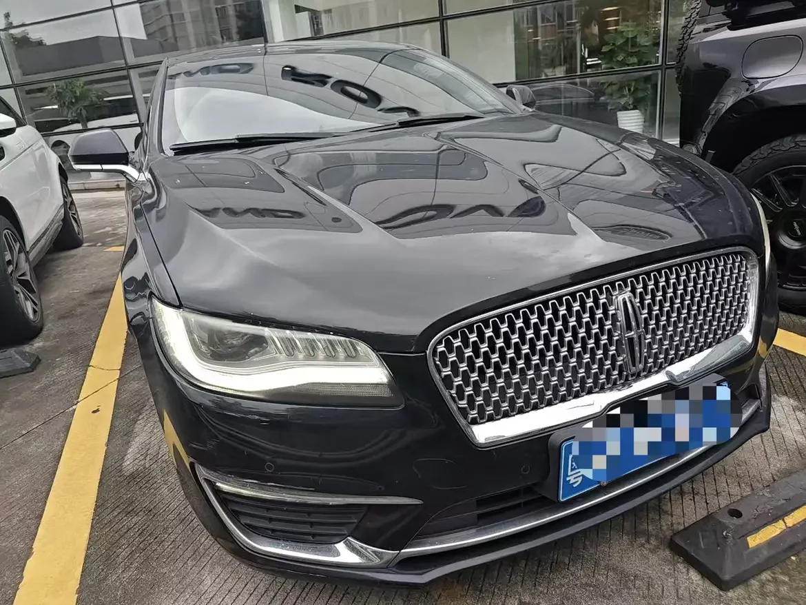 Lincoln MKZ
