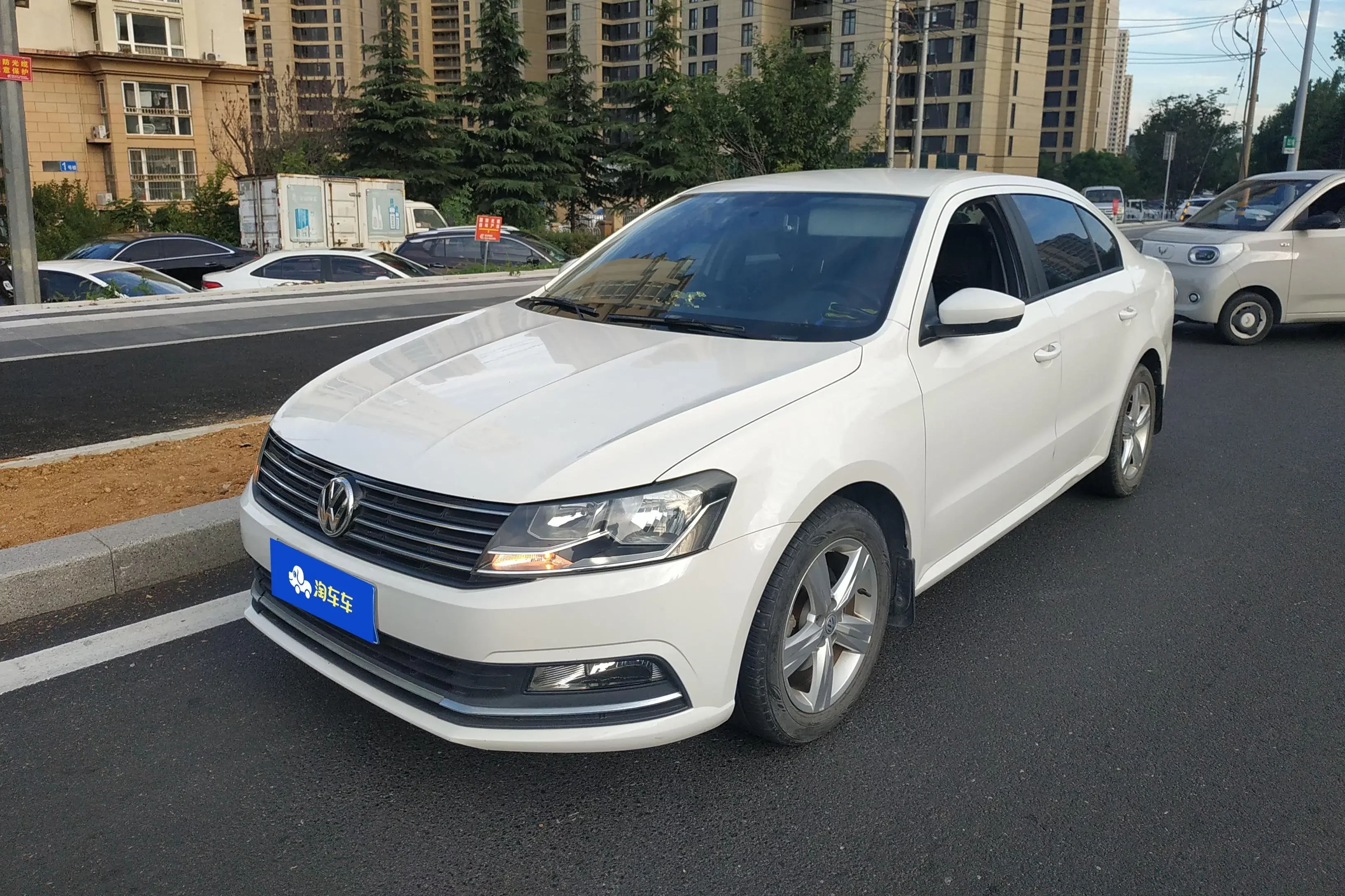 Volkswagen Lavida  из Китая
