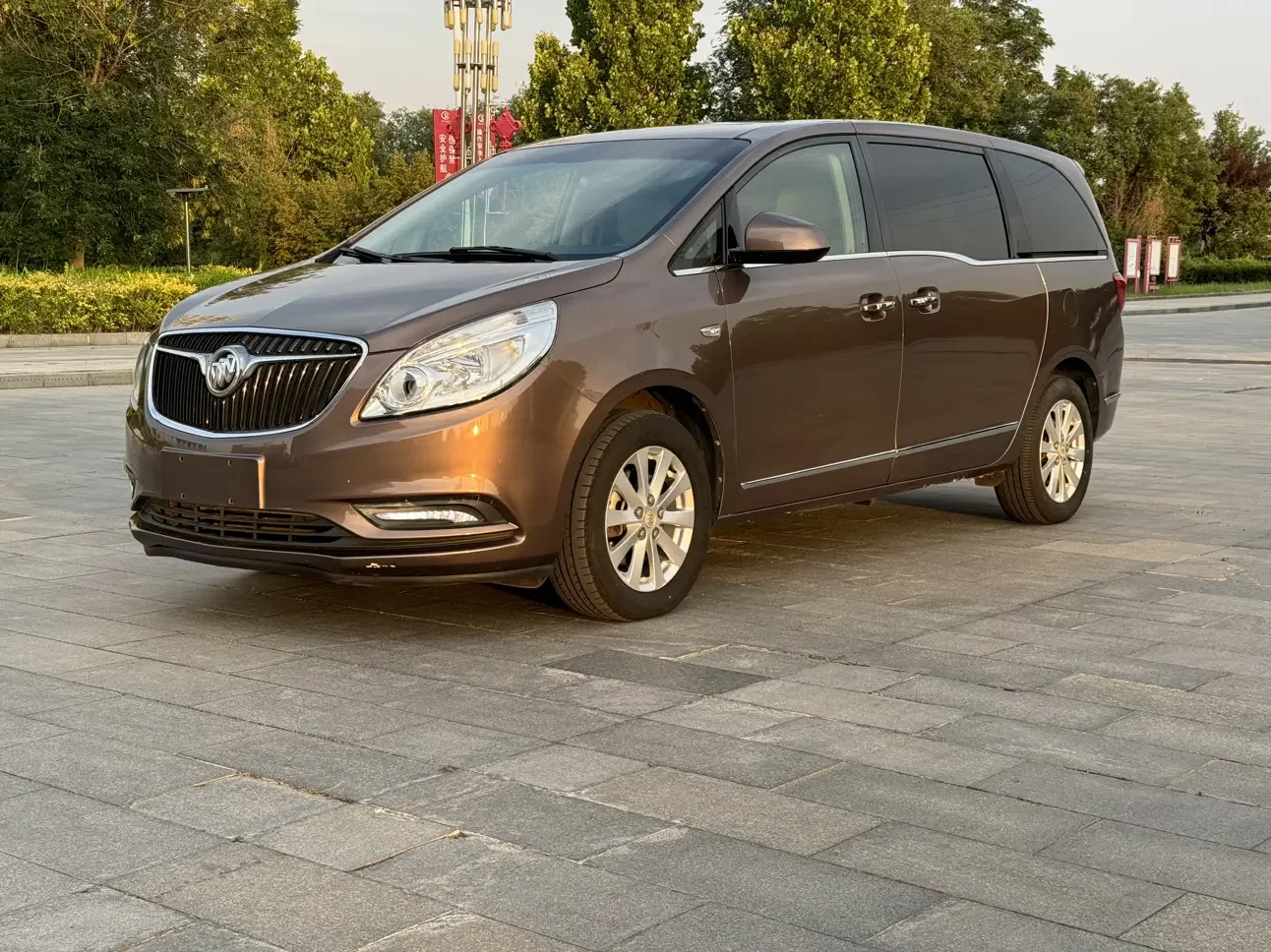 Buick GL8
