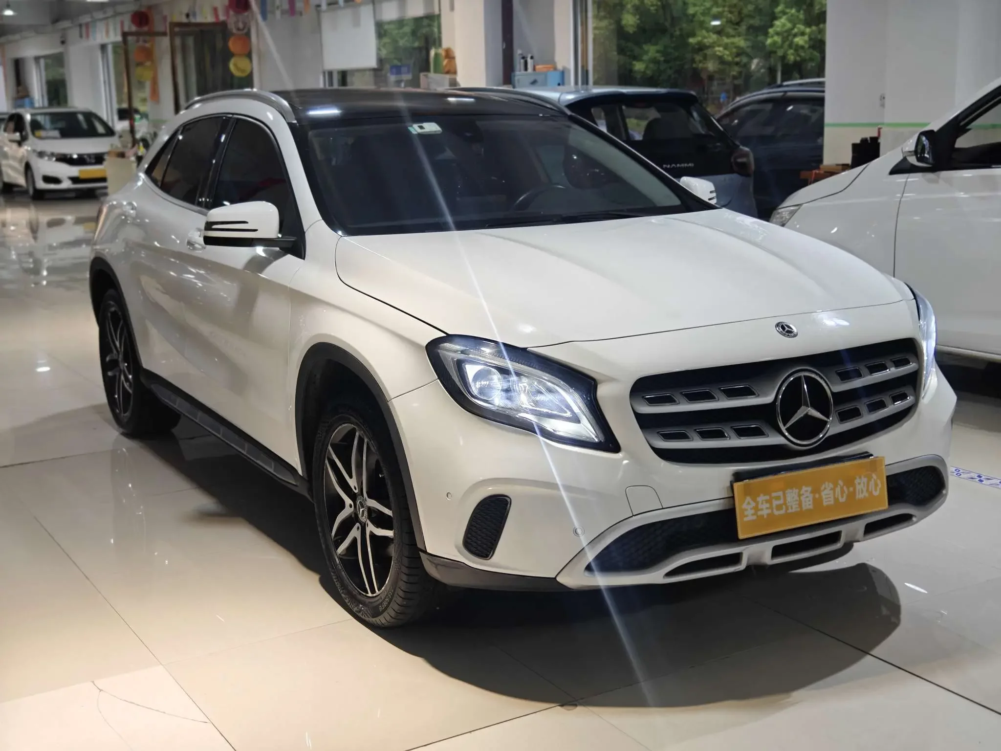Mercedes-Benz GLA