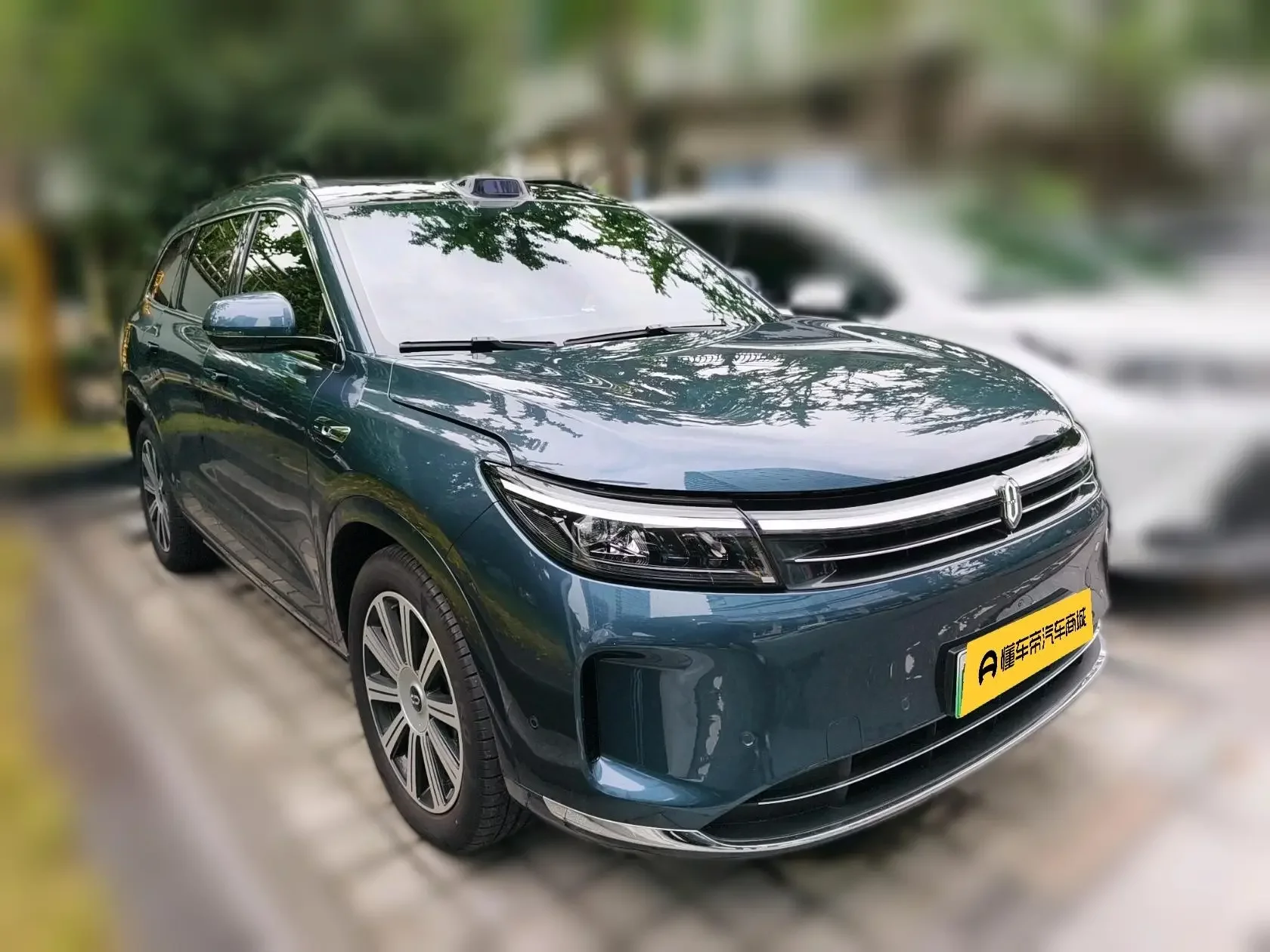 AITO M7